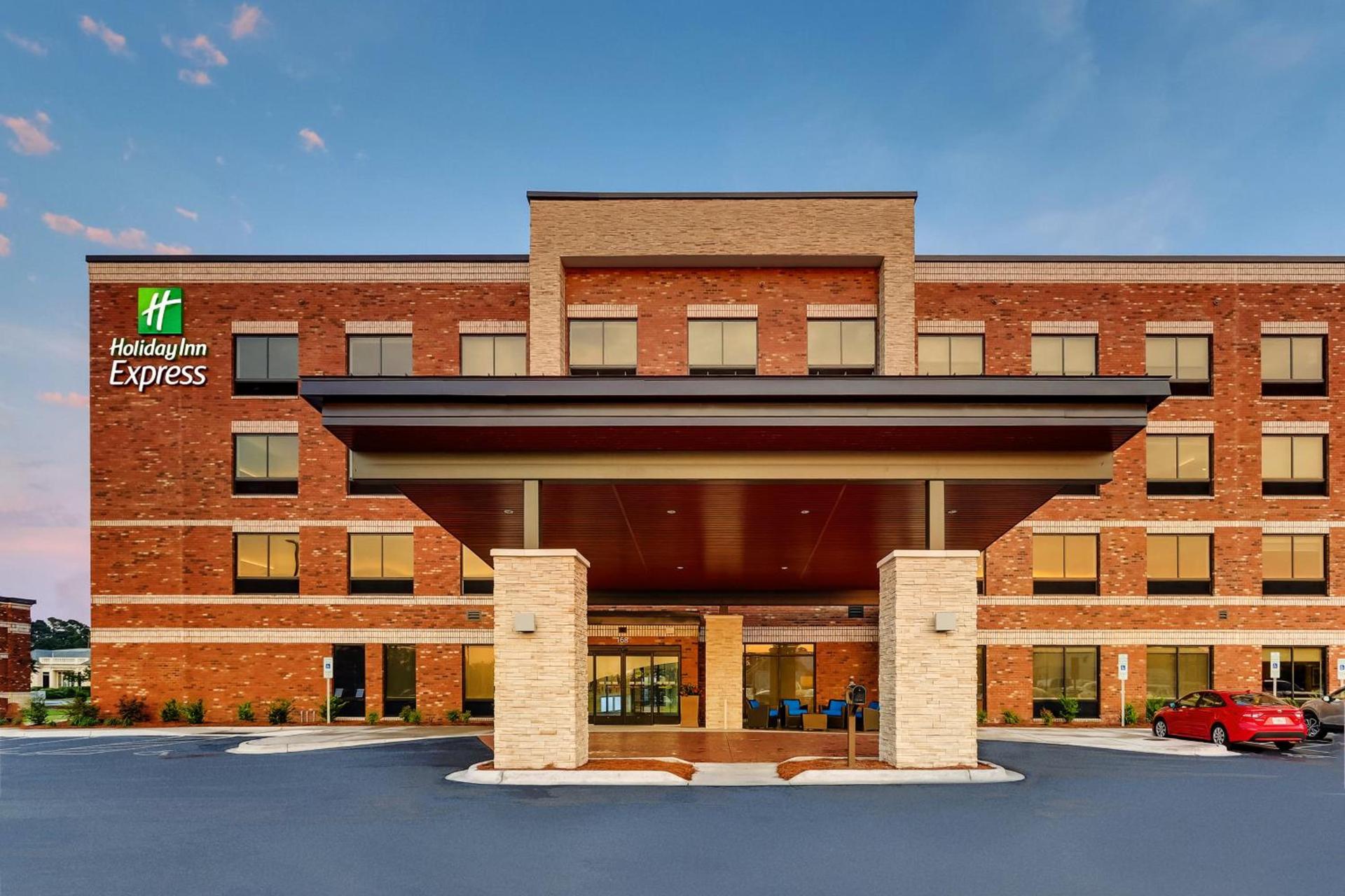 Holiday Inn Express - Wilmington - Porters Neck by IHG photo 82