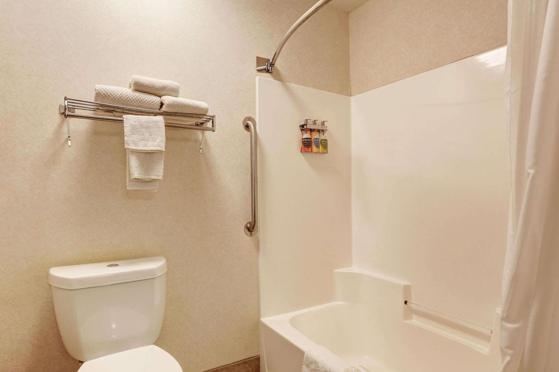 Quality Inn Pierre-Fort Pierre photo 24