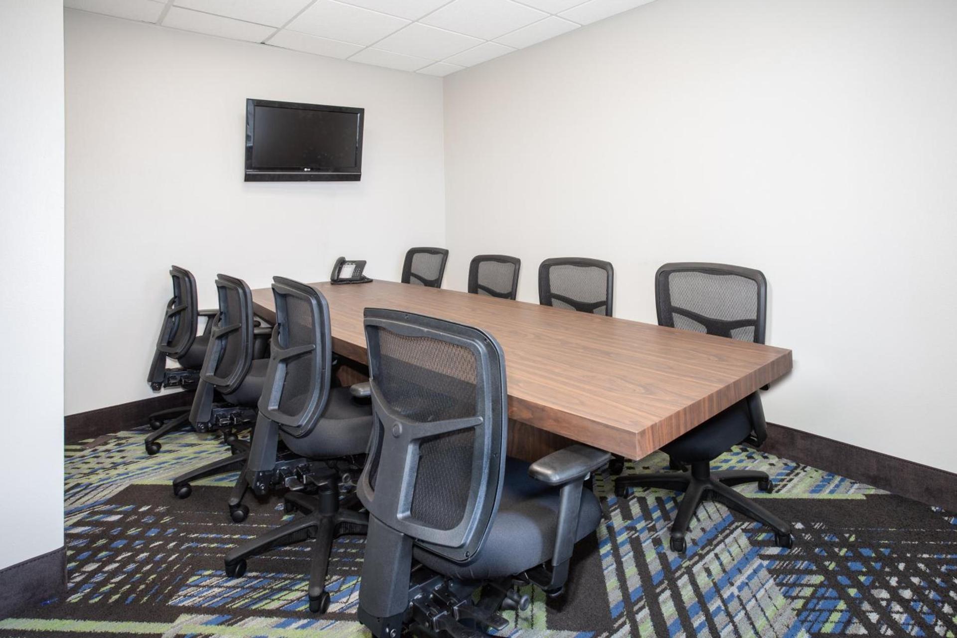 Holiday Inn Express Yreka-Shasta Area by IHG photo 36