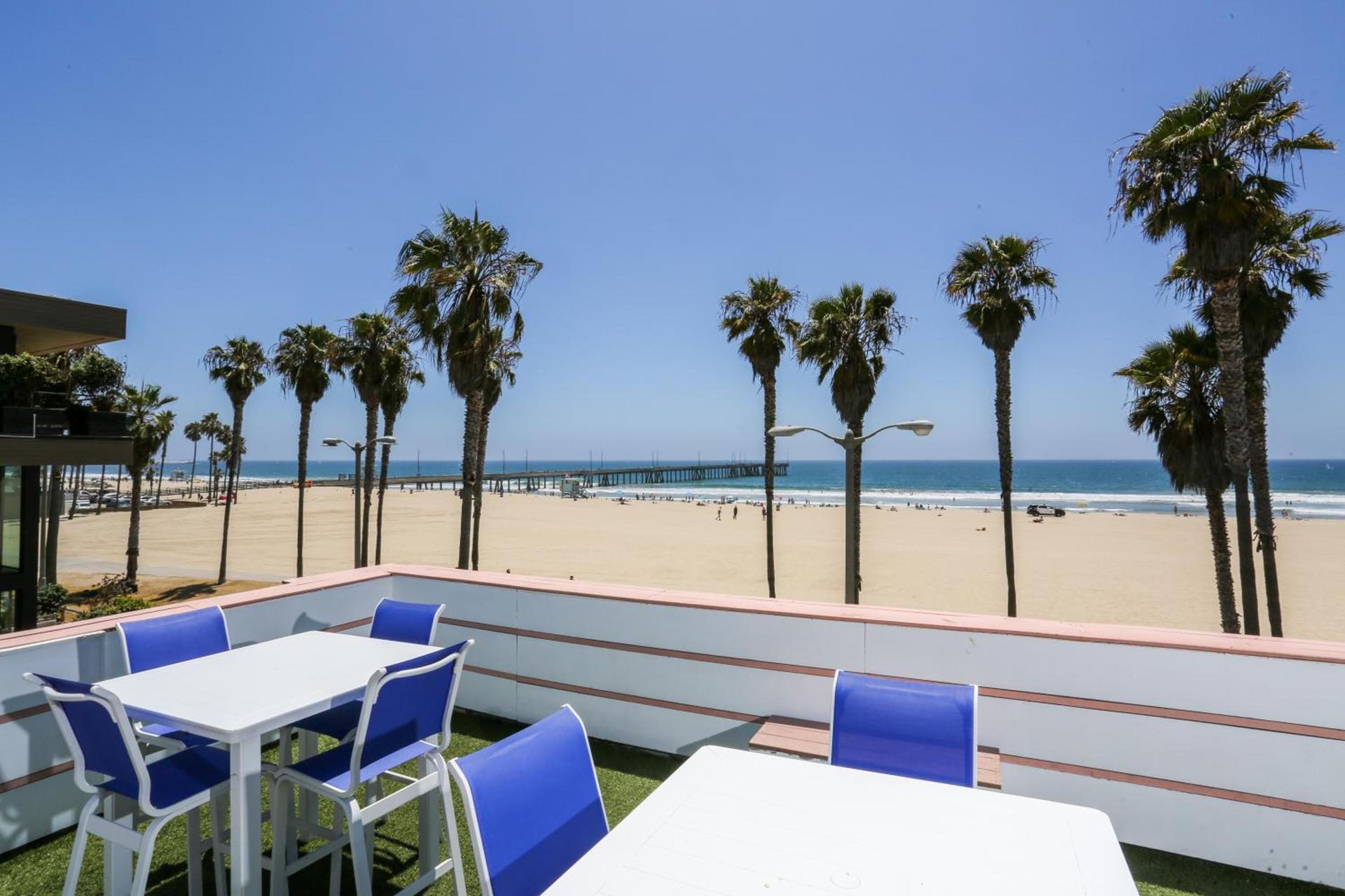 Venice on the Beach Hotel photo 37
