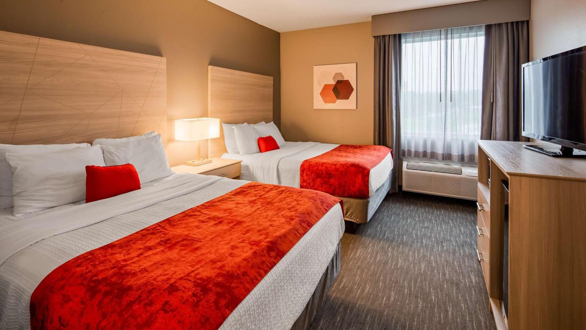 Best Western Plus New Cumberland photo 22