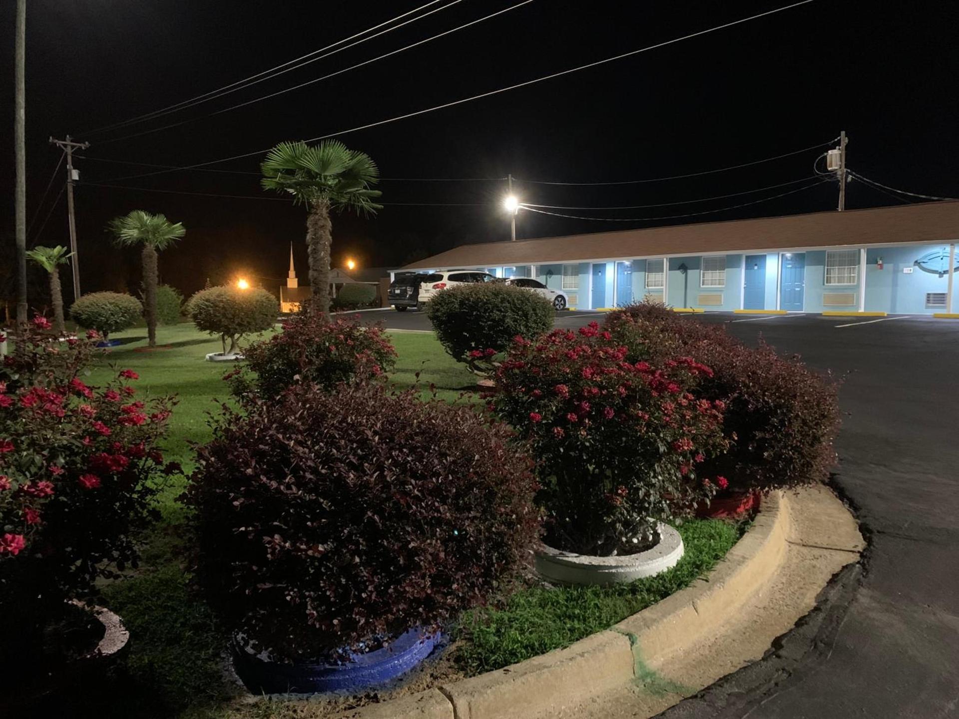 Budget Inn - Laurens photo 17