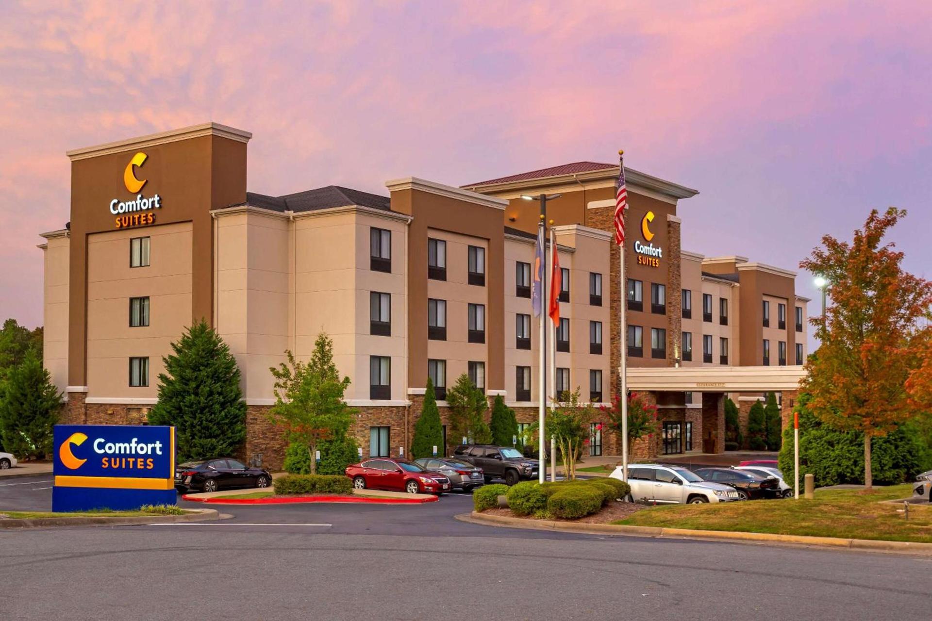 Comfort Suites Little Rock West photo 1