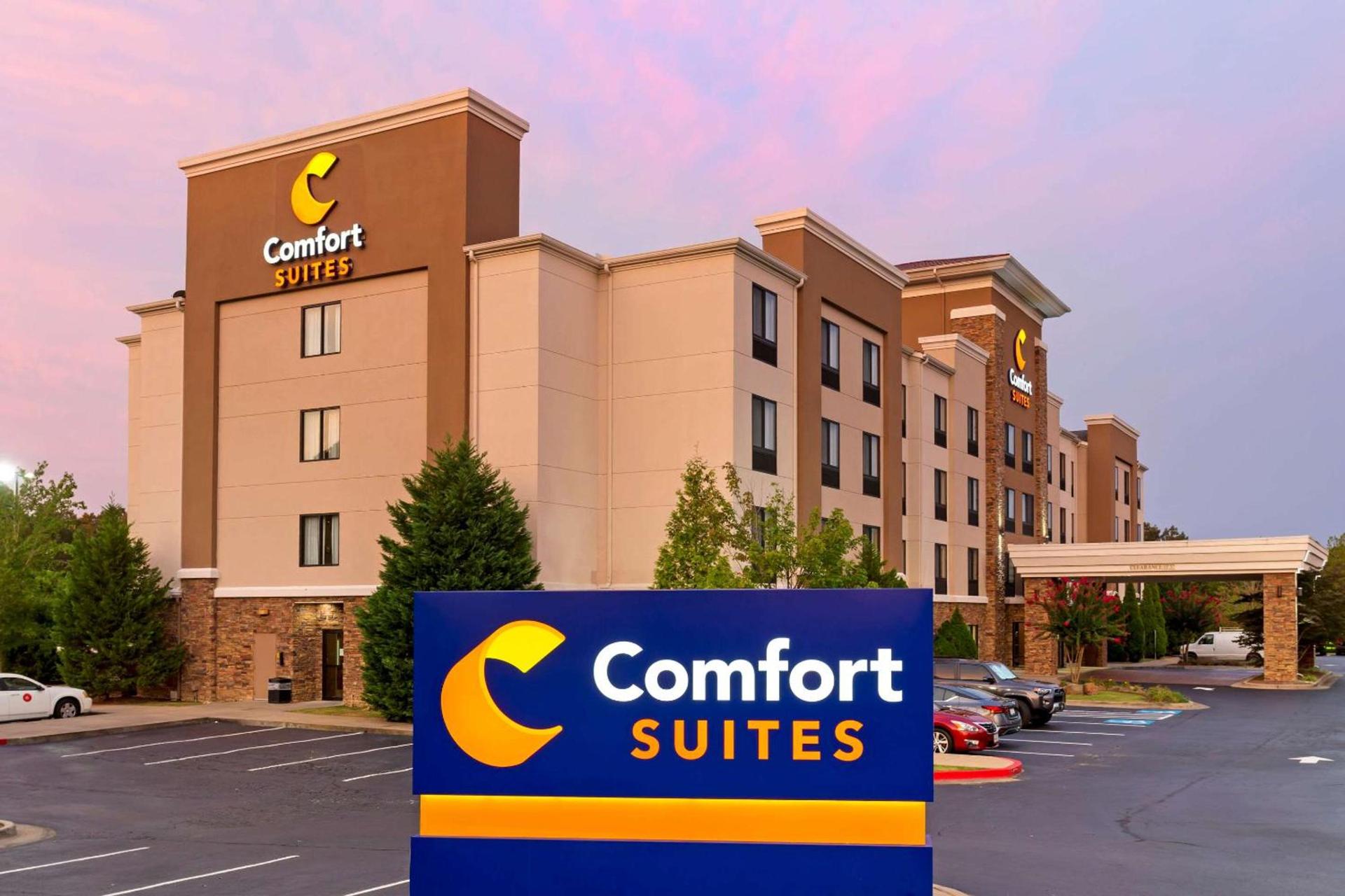 Comfort Suites Little Rock West photo 3