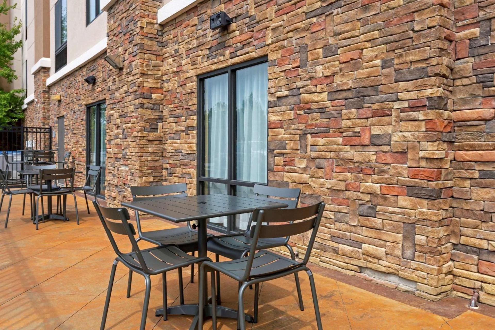 Comfort Suites Little Rock West photo 31