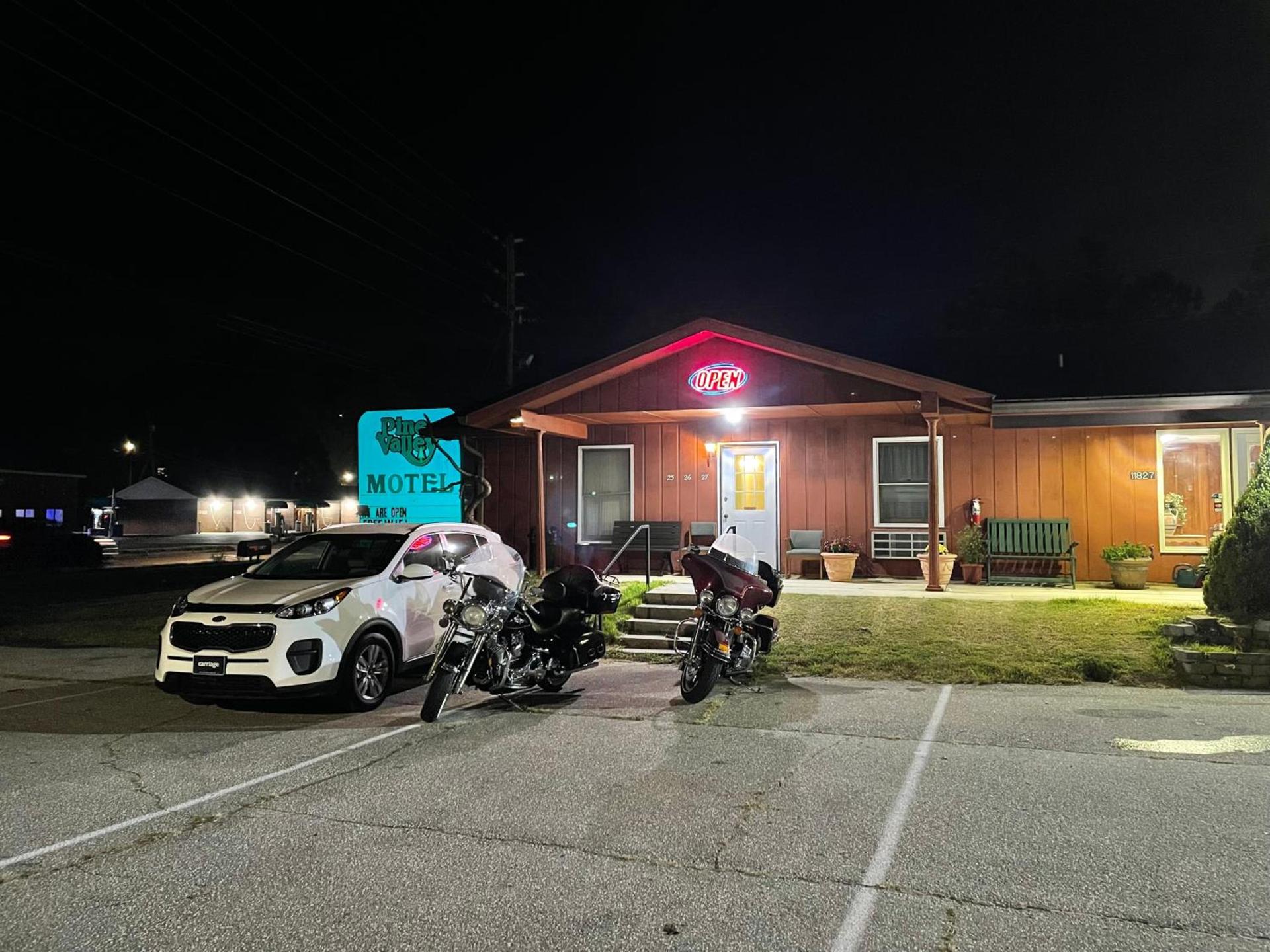 PINE VALLEY MOTEL photo 30