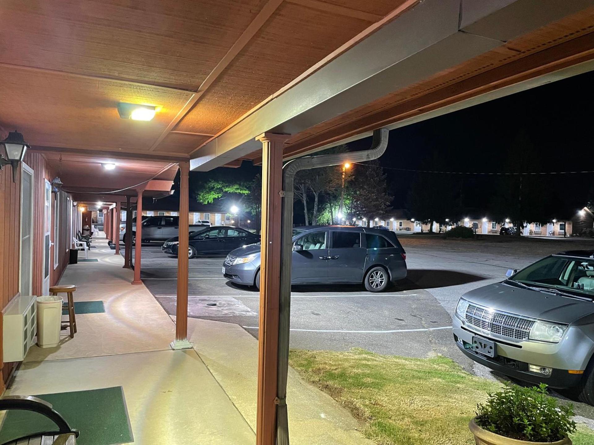 PINE VALLEY MOTEL photo 29