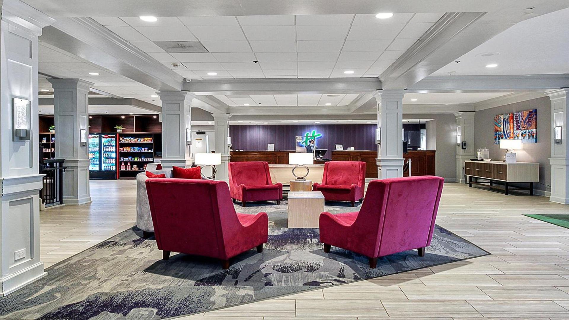 Holiday Inn Chicago Nw Crystal Lk Conv Ctr by IHG photo 11