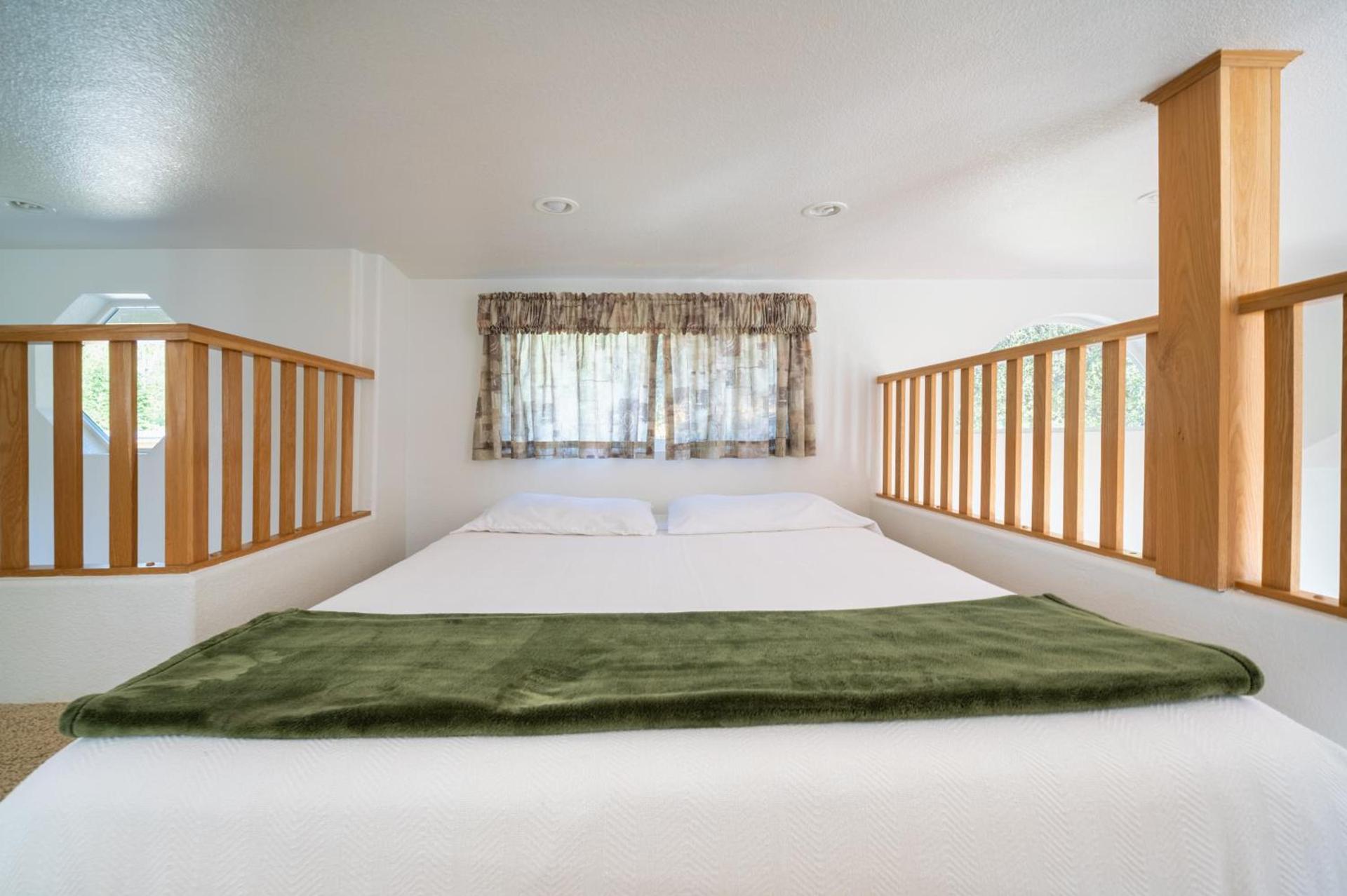 Strawhouse Resorts photo 12