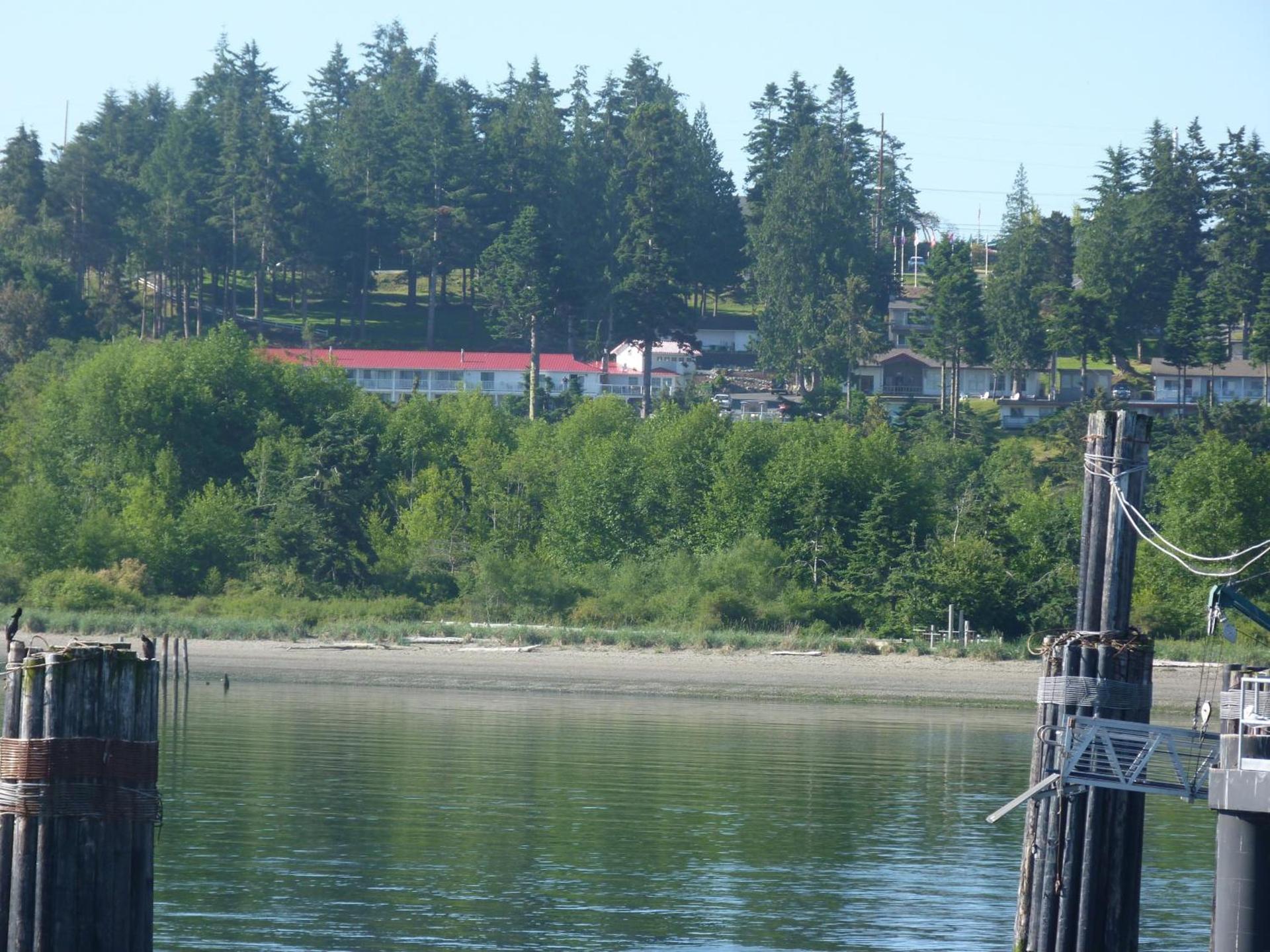 Anacortes Ship Harbor Inn photo 32