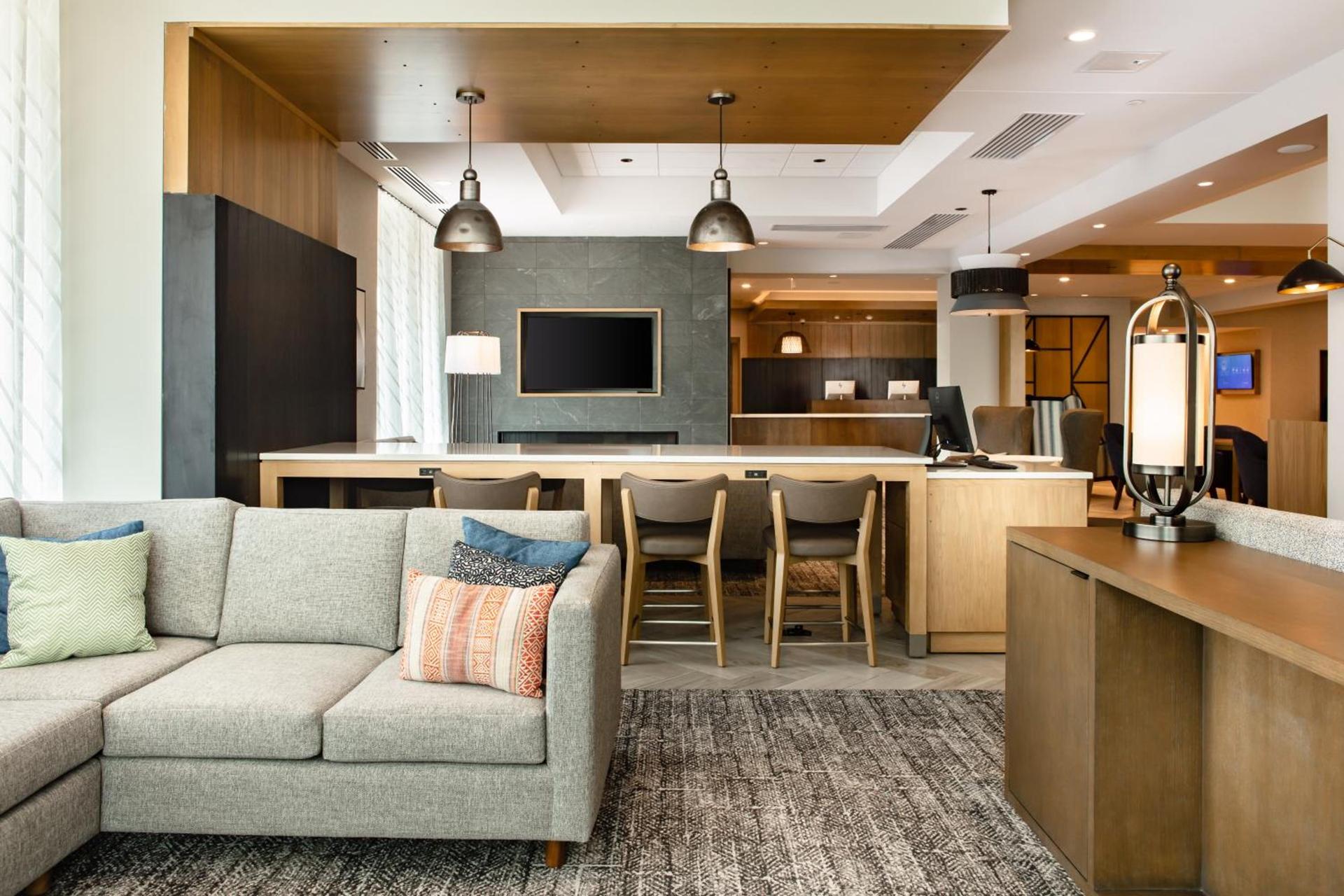Staybridge Suites - Iowa City - Coralville by IHG photo 35