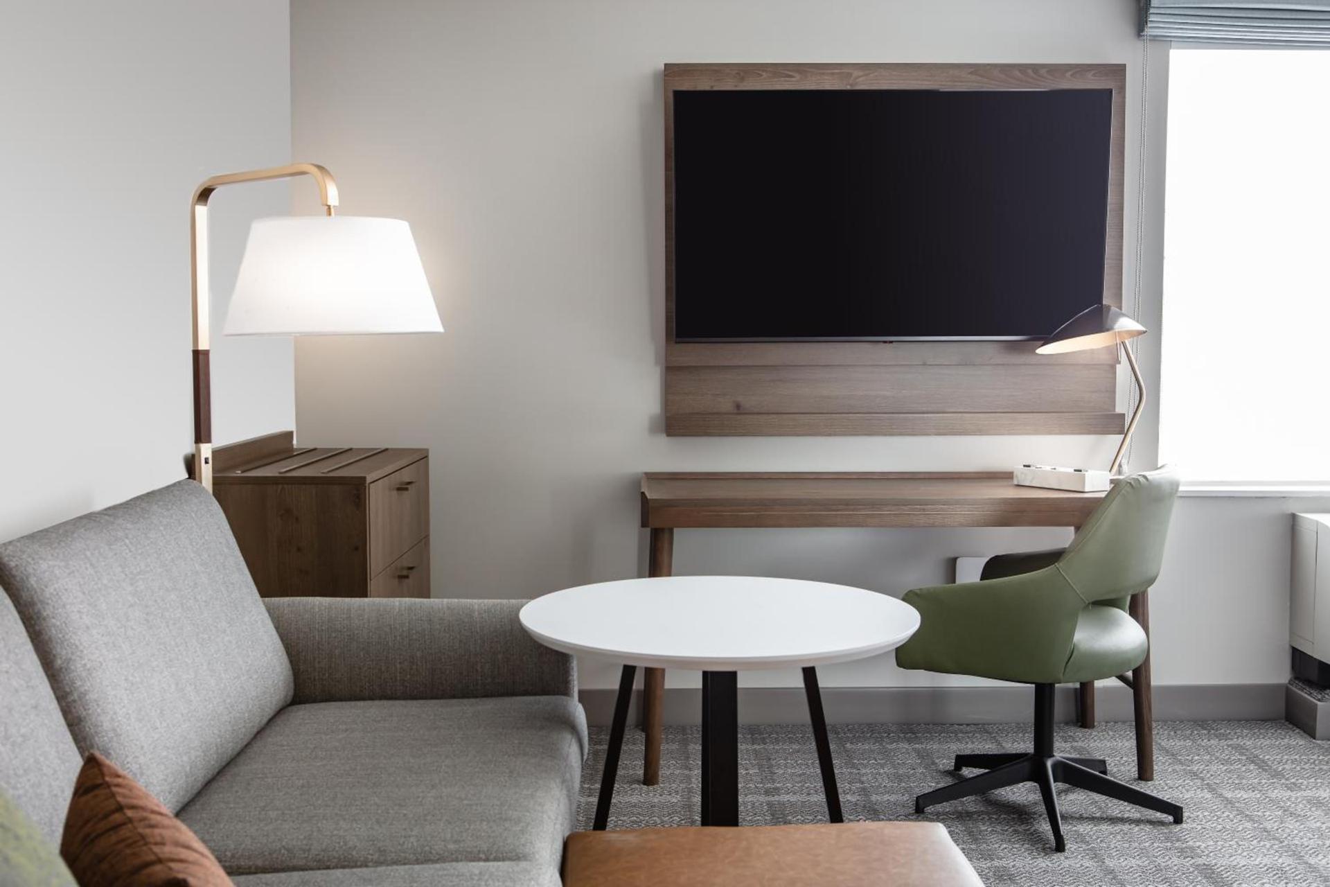 Staybridge Suites - Iowa City - Coralville by IHG photo 38