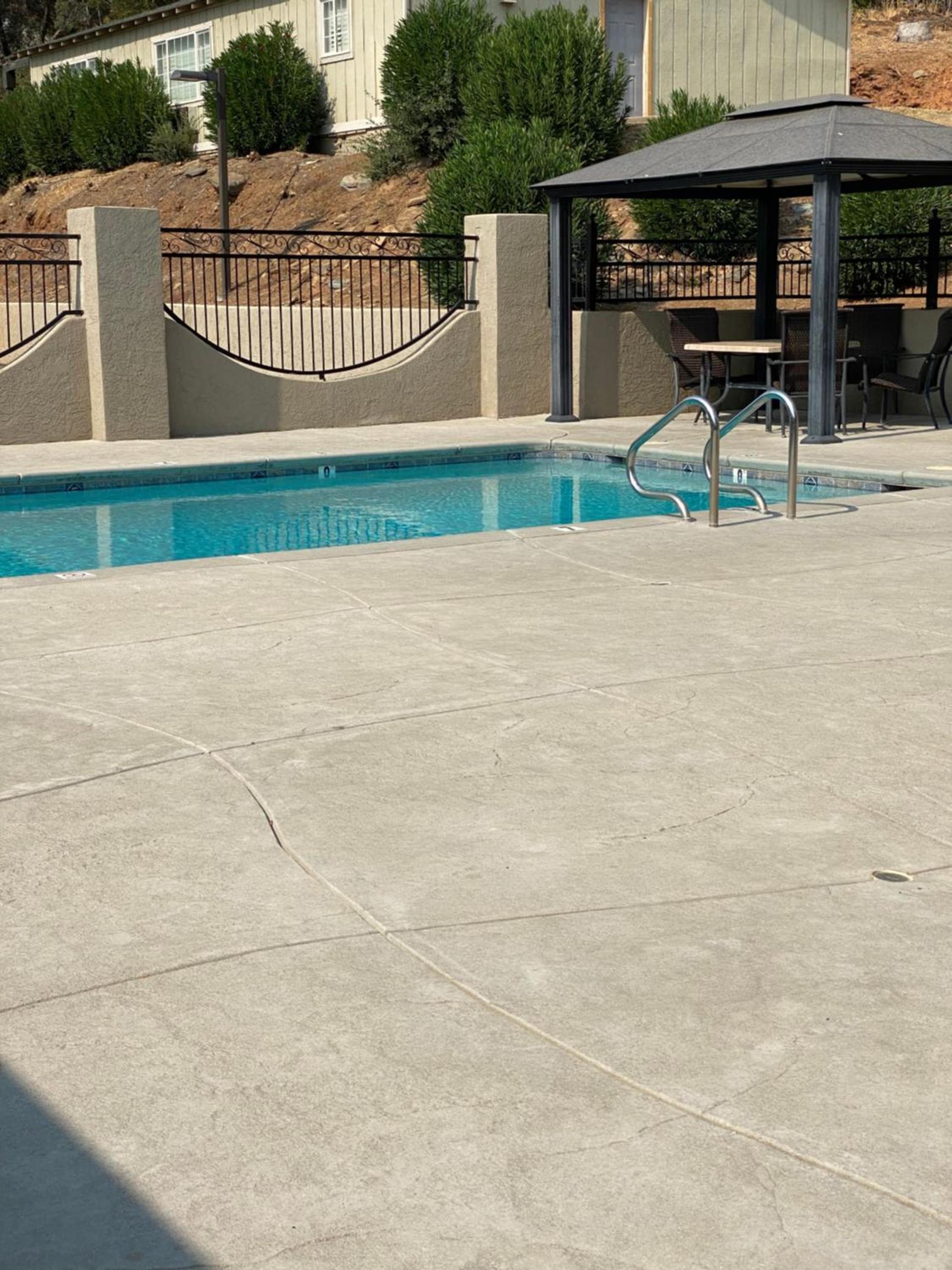Country Inn Sonora photo 29