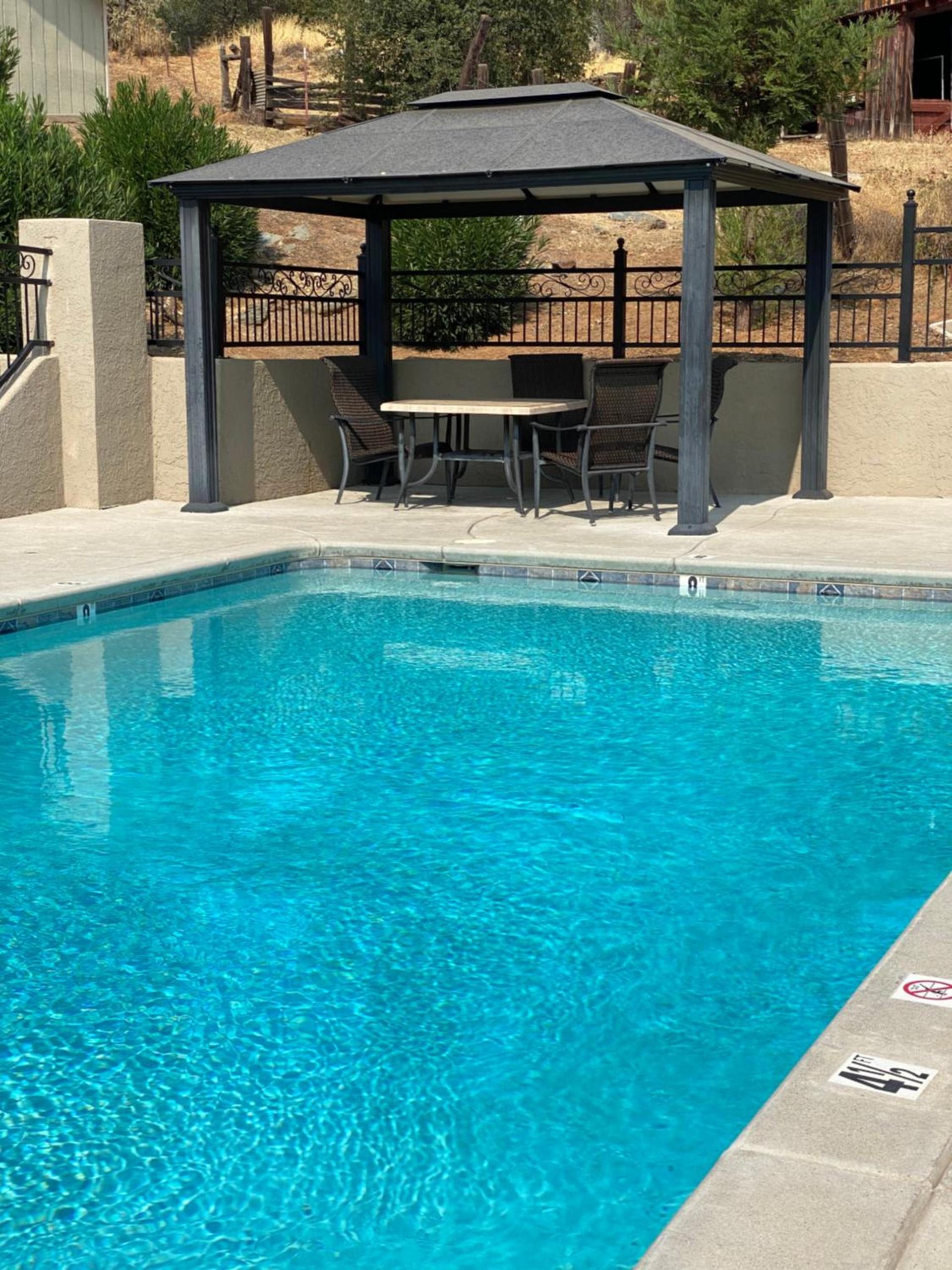 Country Inn Sonora photo 27