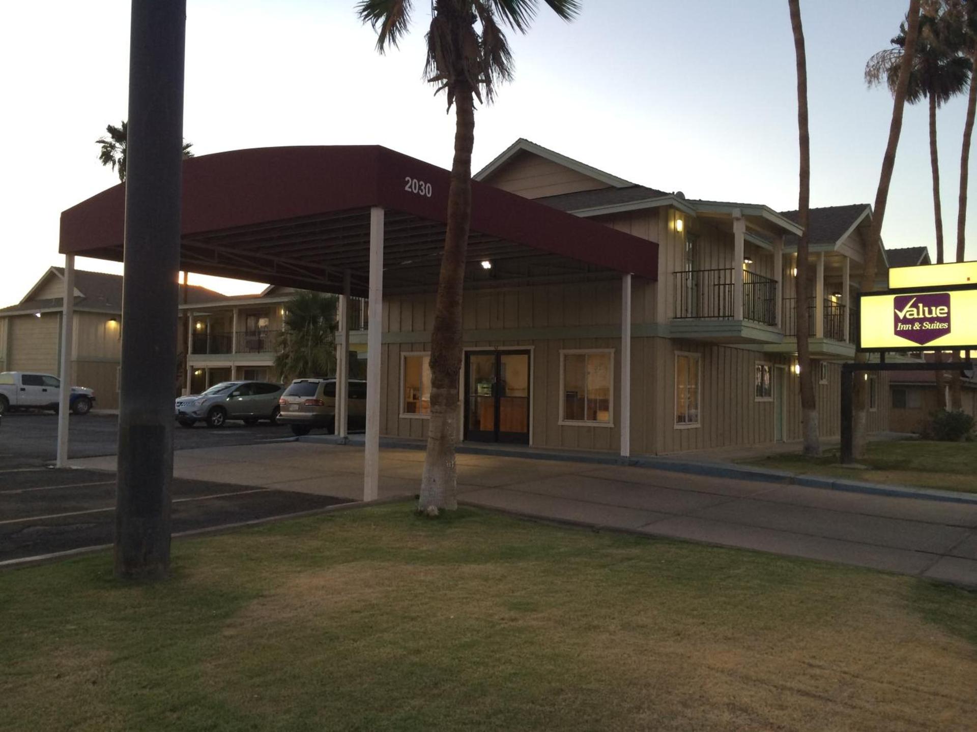 Value Inn & Suites photo 2