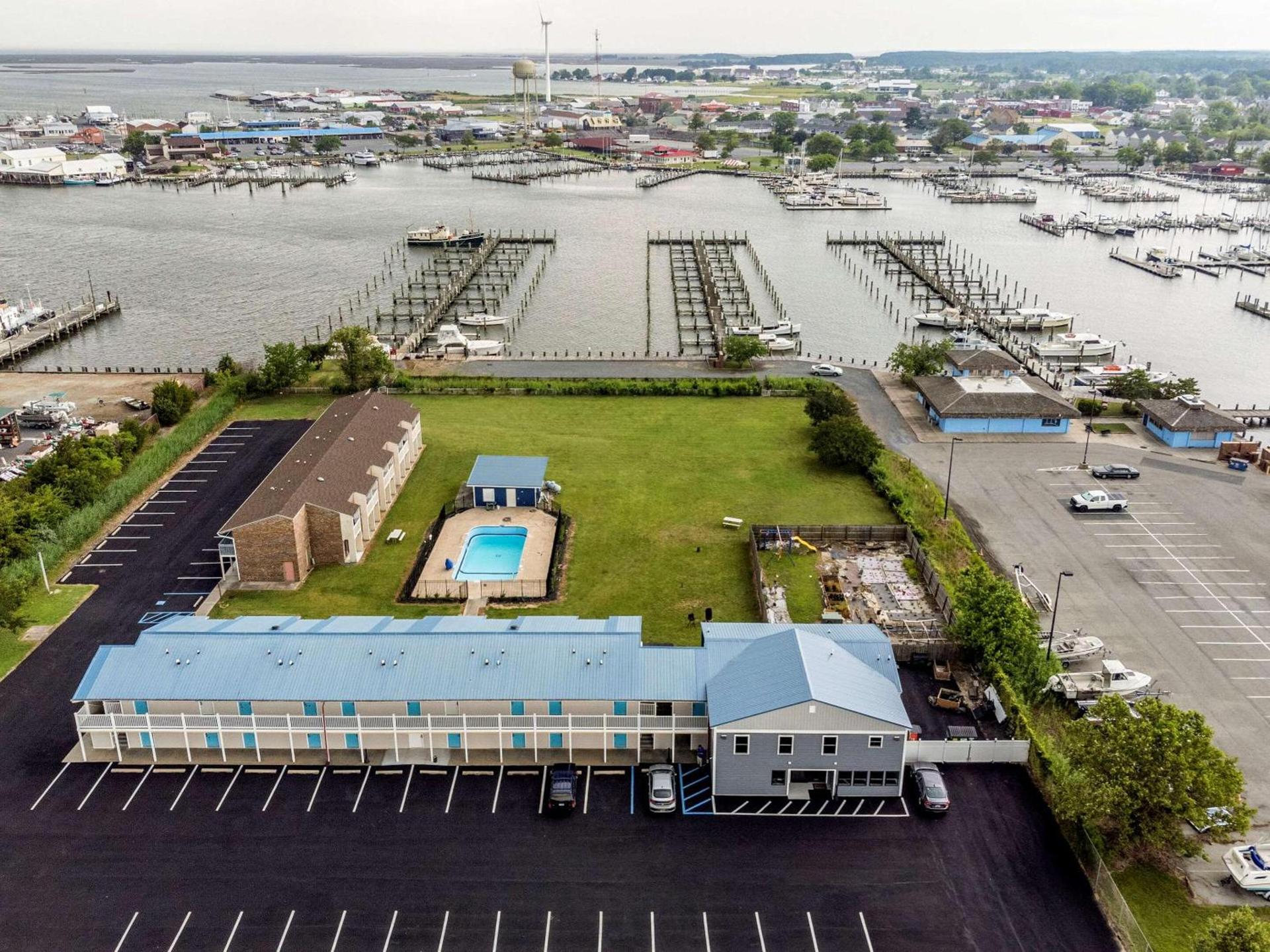 Rodeway Inn at Somers Cove Marina photo 9