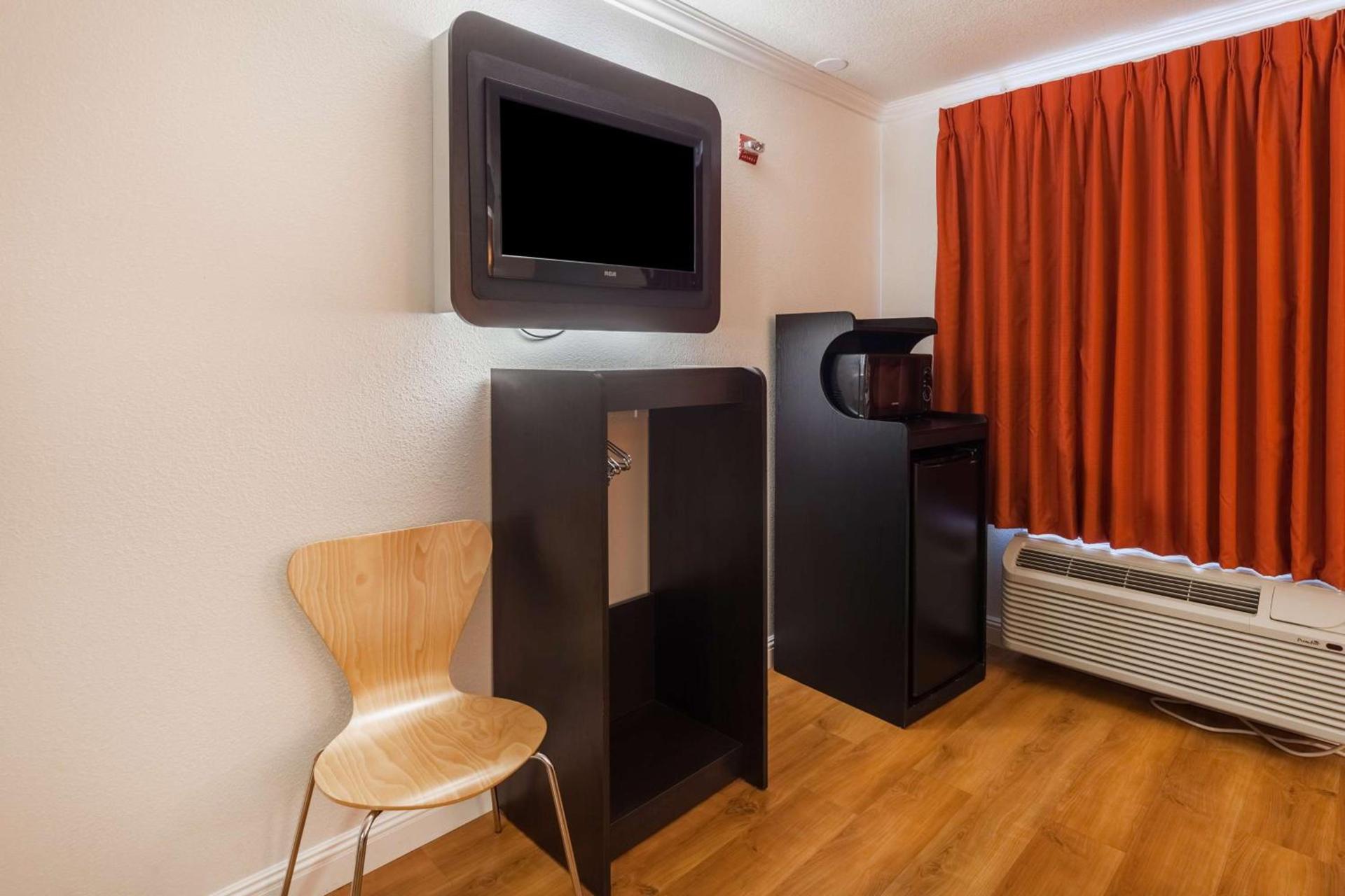 Motel 6-Auburn, CA photo 10