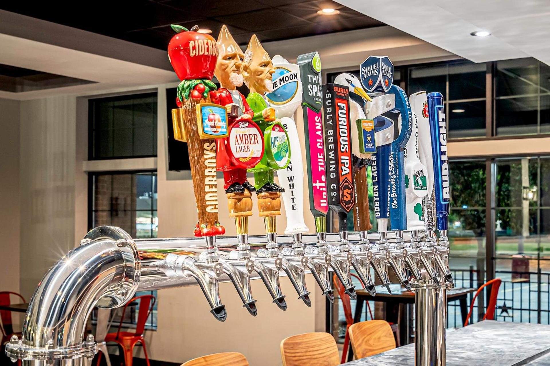 Holiday Inn & Suites Wausau-Rothschild by IHG photo 8