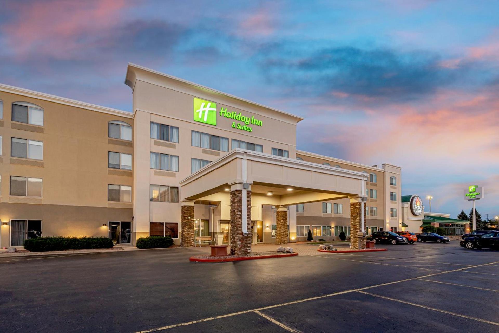 Holiday Inn & Suites Wausau-Rothschild by IHG — hotel in Rothschild