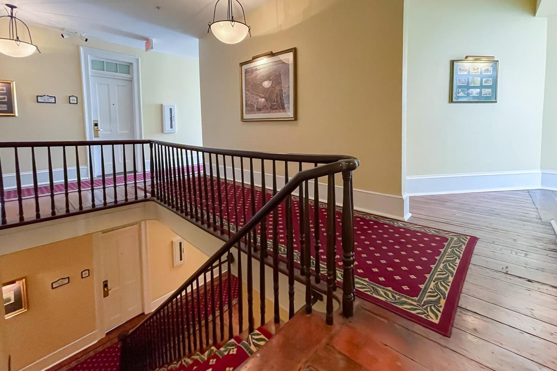 The Marshall House photo 91