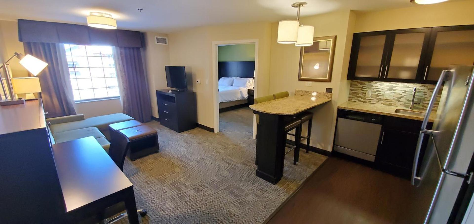 Staybridge Suites Eau Claire - Altoona by IHG photo 41