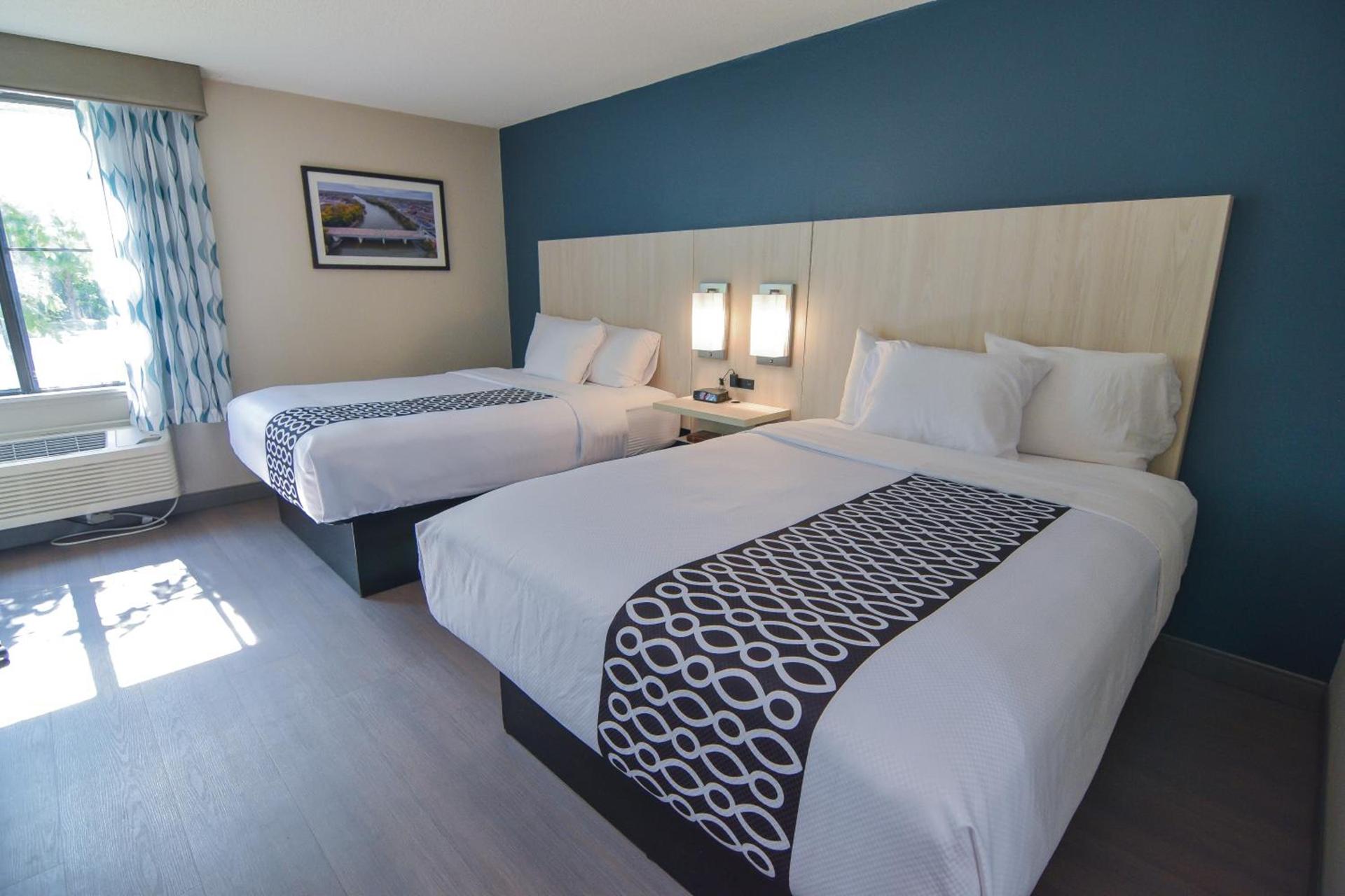 Best Western Plus Lafayette Hotel University Area photo 13