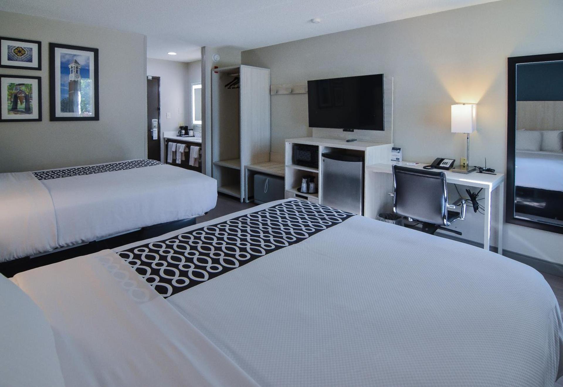 Best Western Plus Lafayette Hotel University Area photo 14