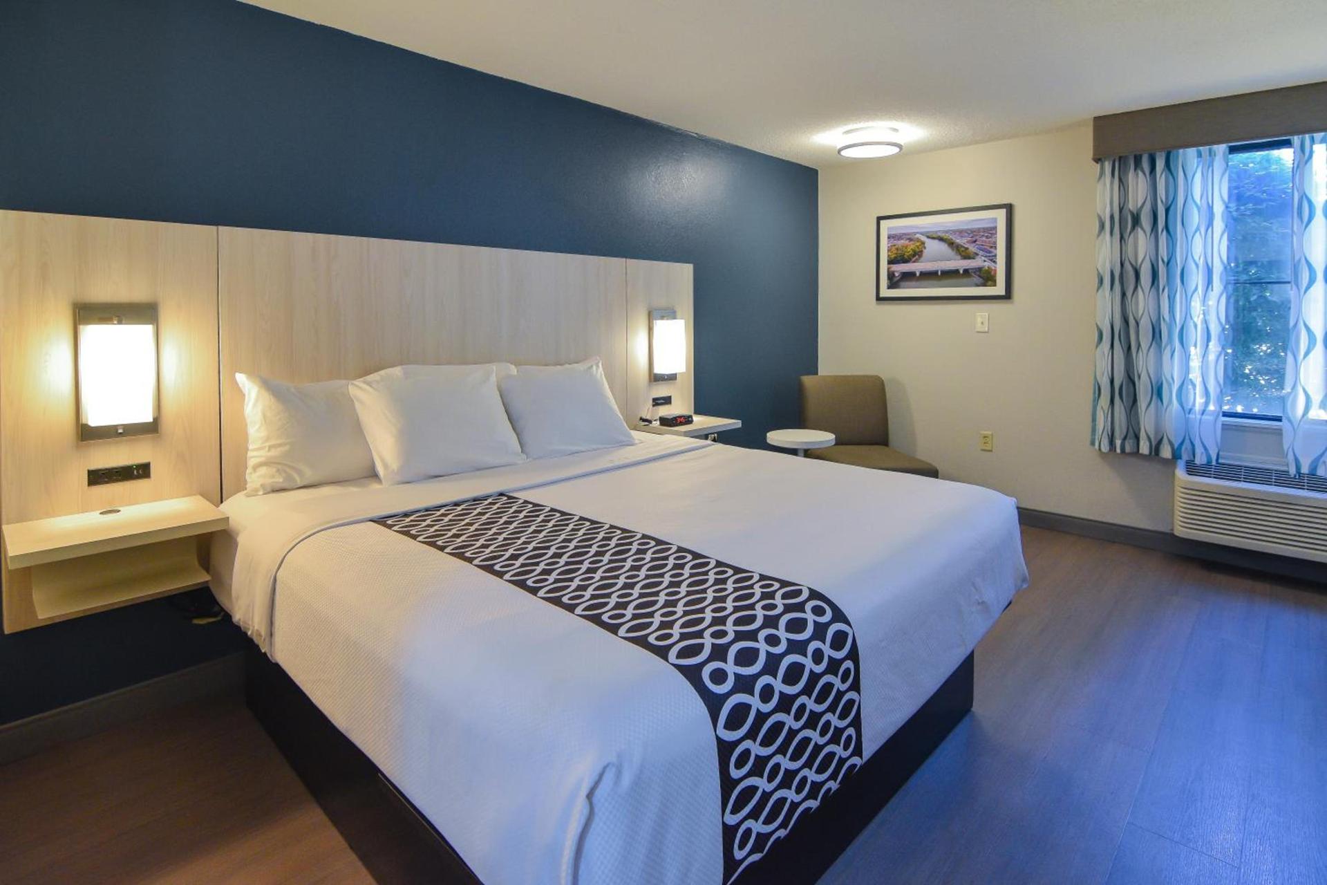 Best Western Plus Lafayette Hotel University Area photo 15