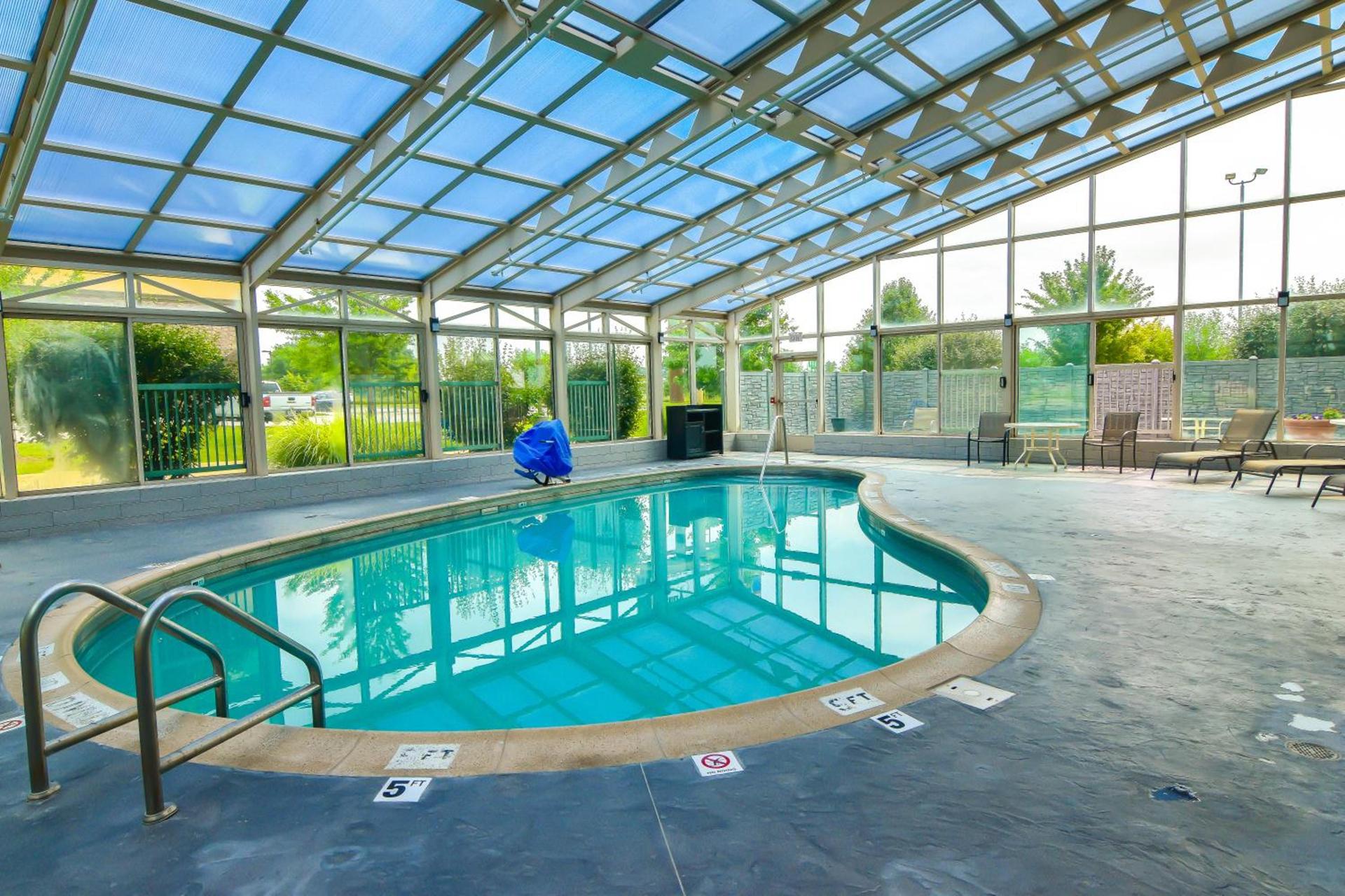 Best Western Plus Lafayette Hotel University Area photo 7