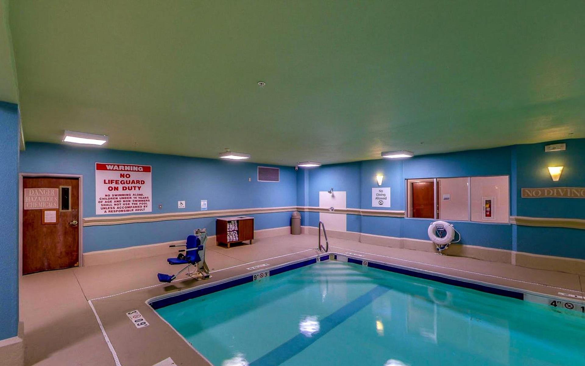 Holiday Inn Express Fort Wayne - East - New Haven by IHG photo 20