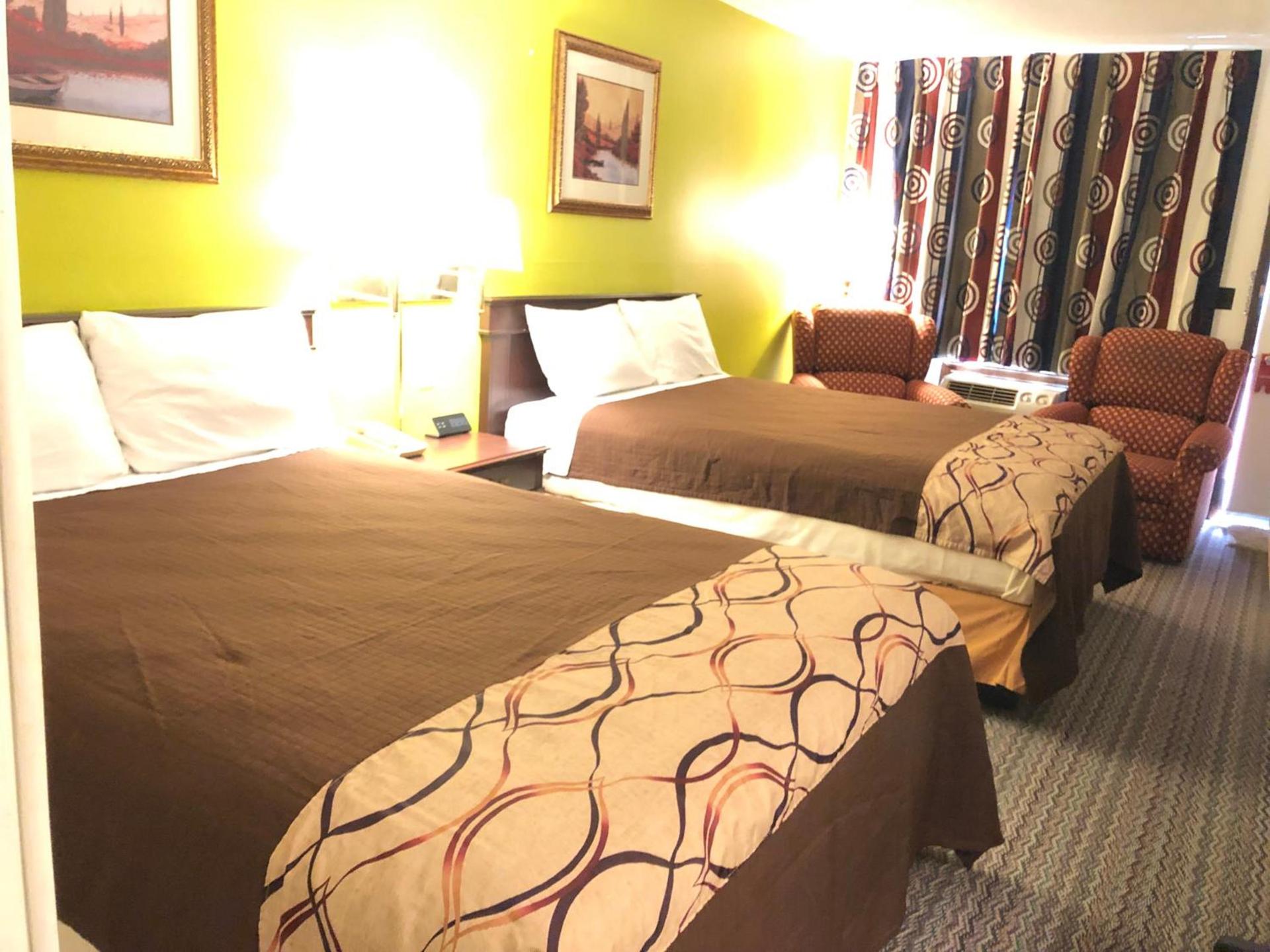 Gateway Inn photo 27
