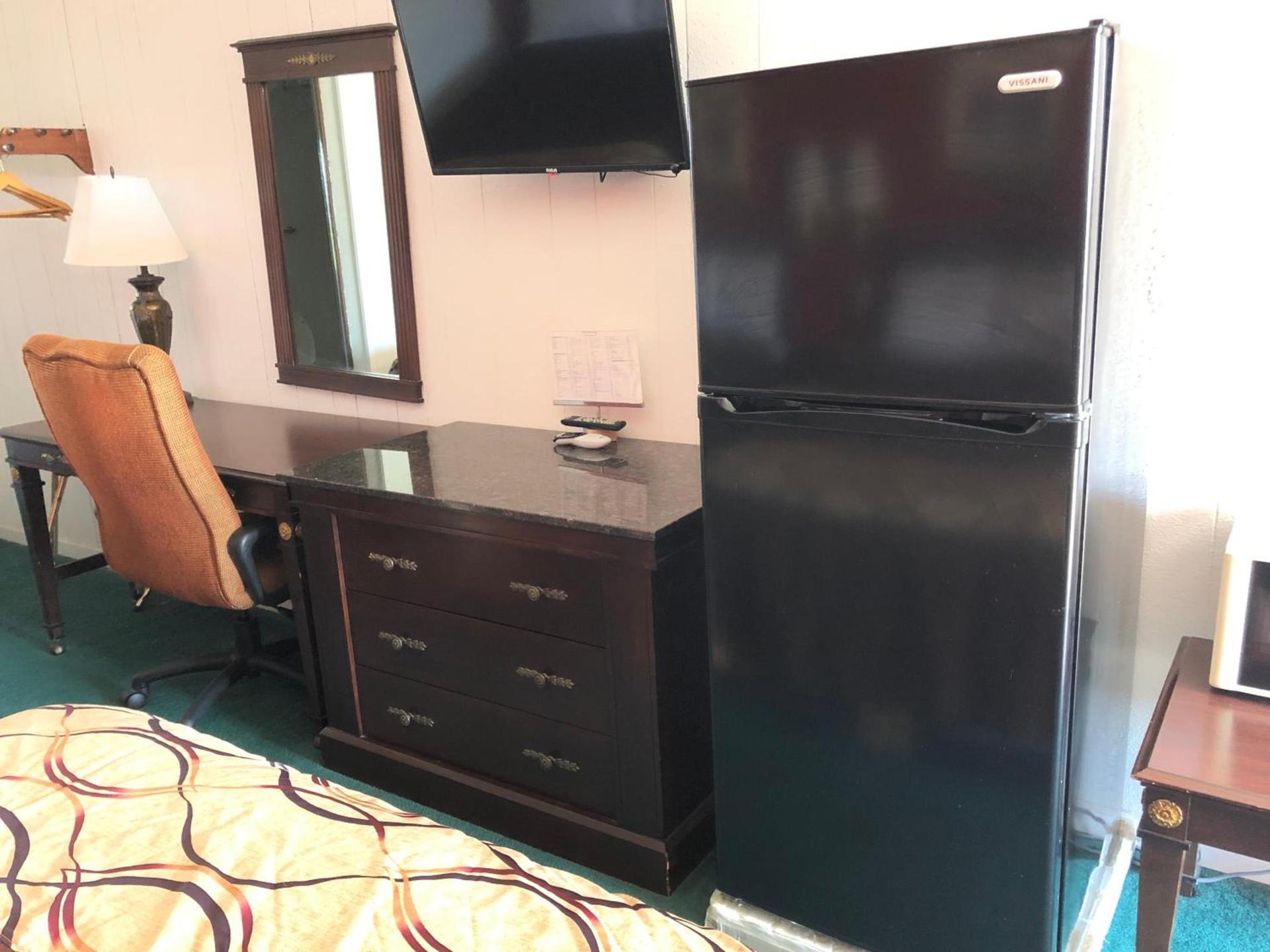 Gateway Inn photo 25