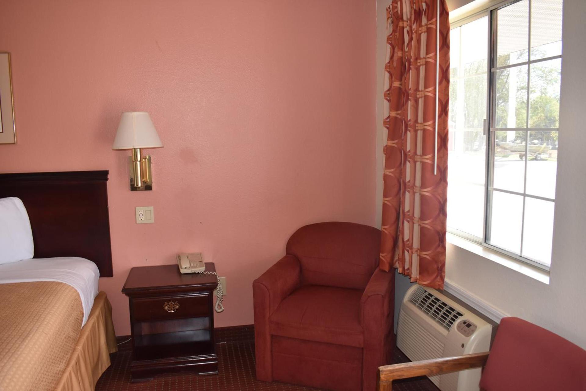 Royal Inn photo 8