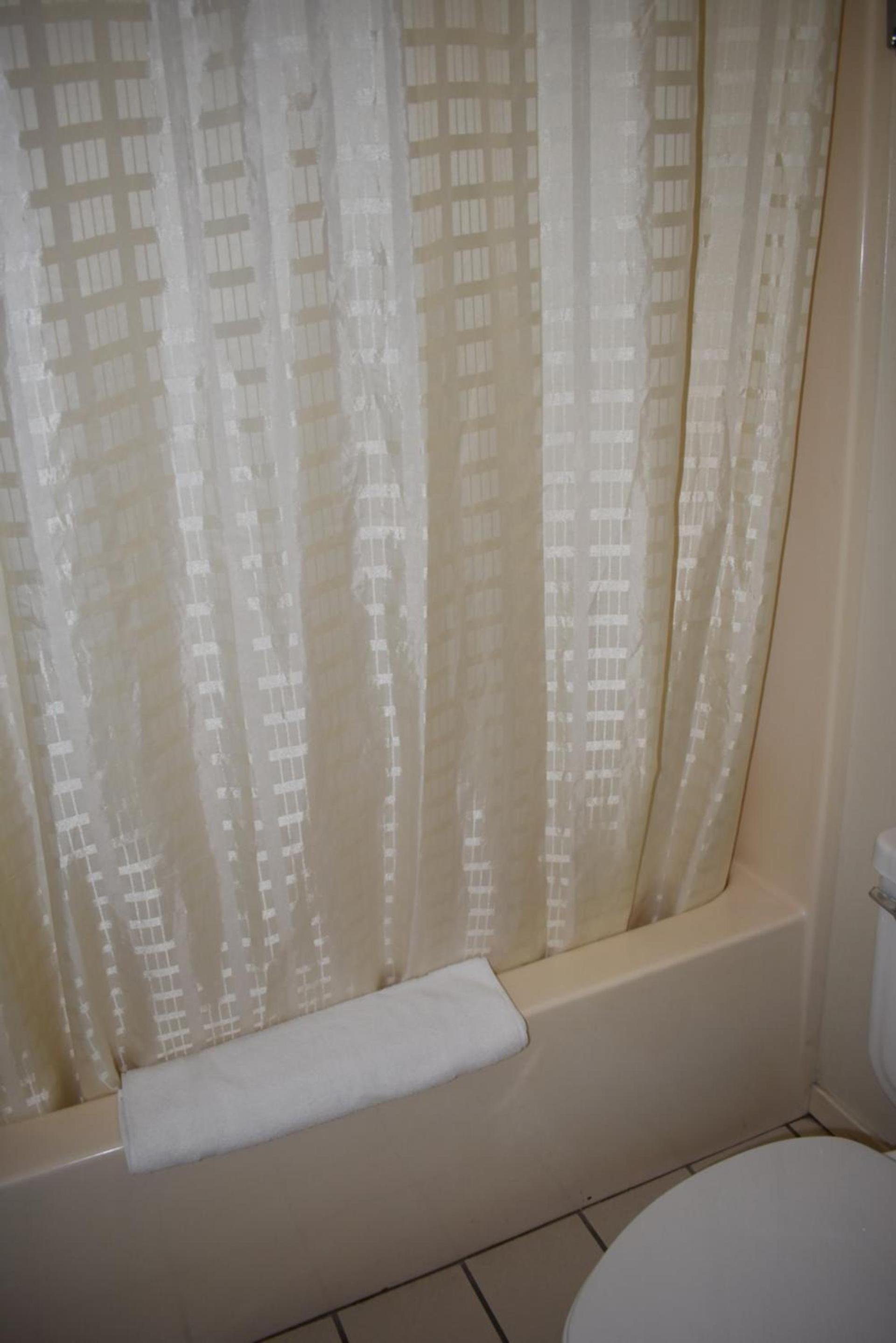 Royal Inn photo 33