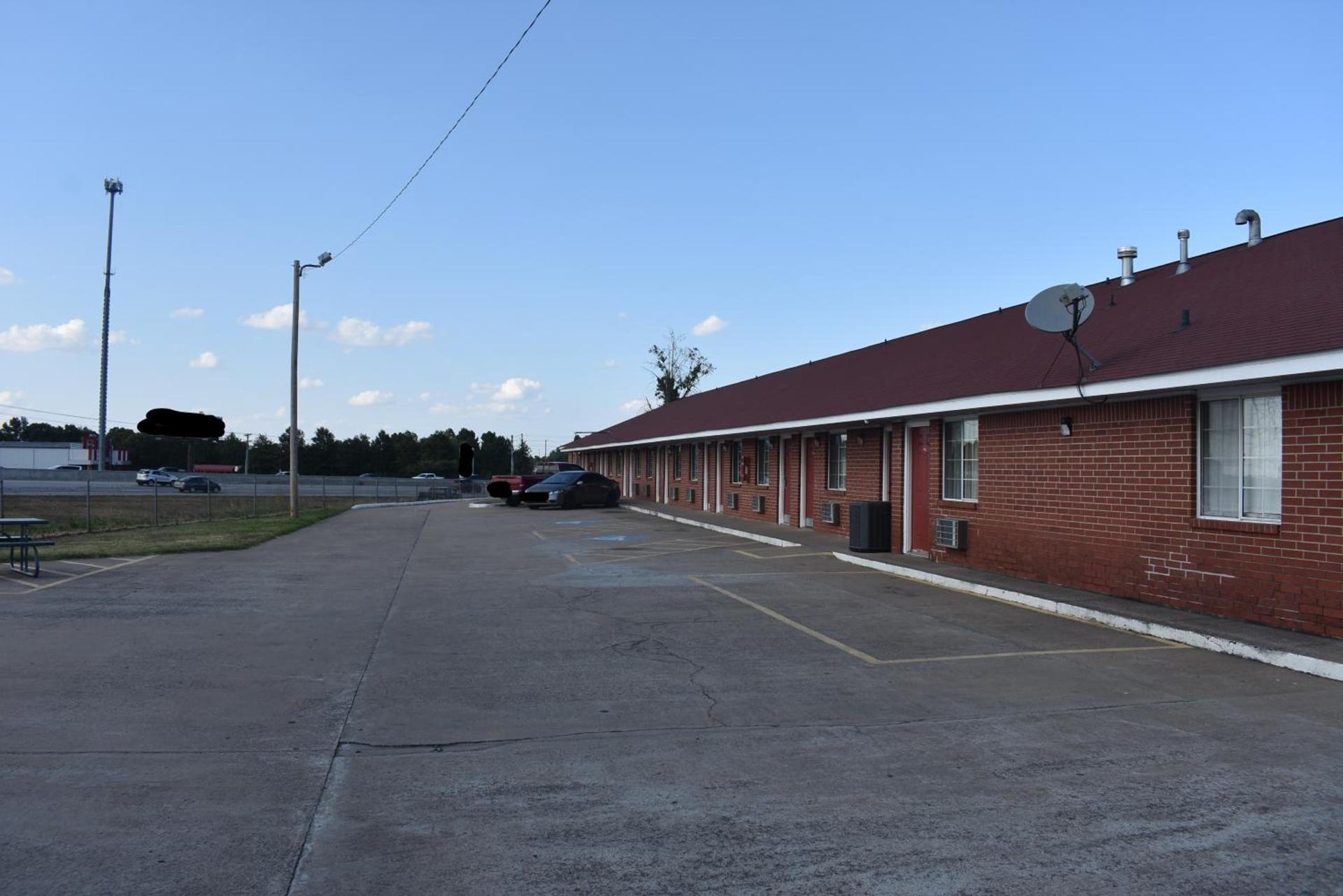 Royal Inn photo 10