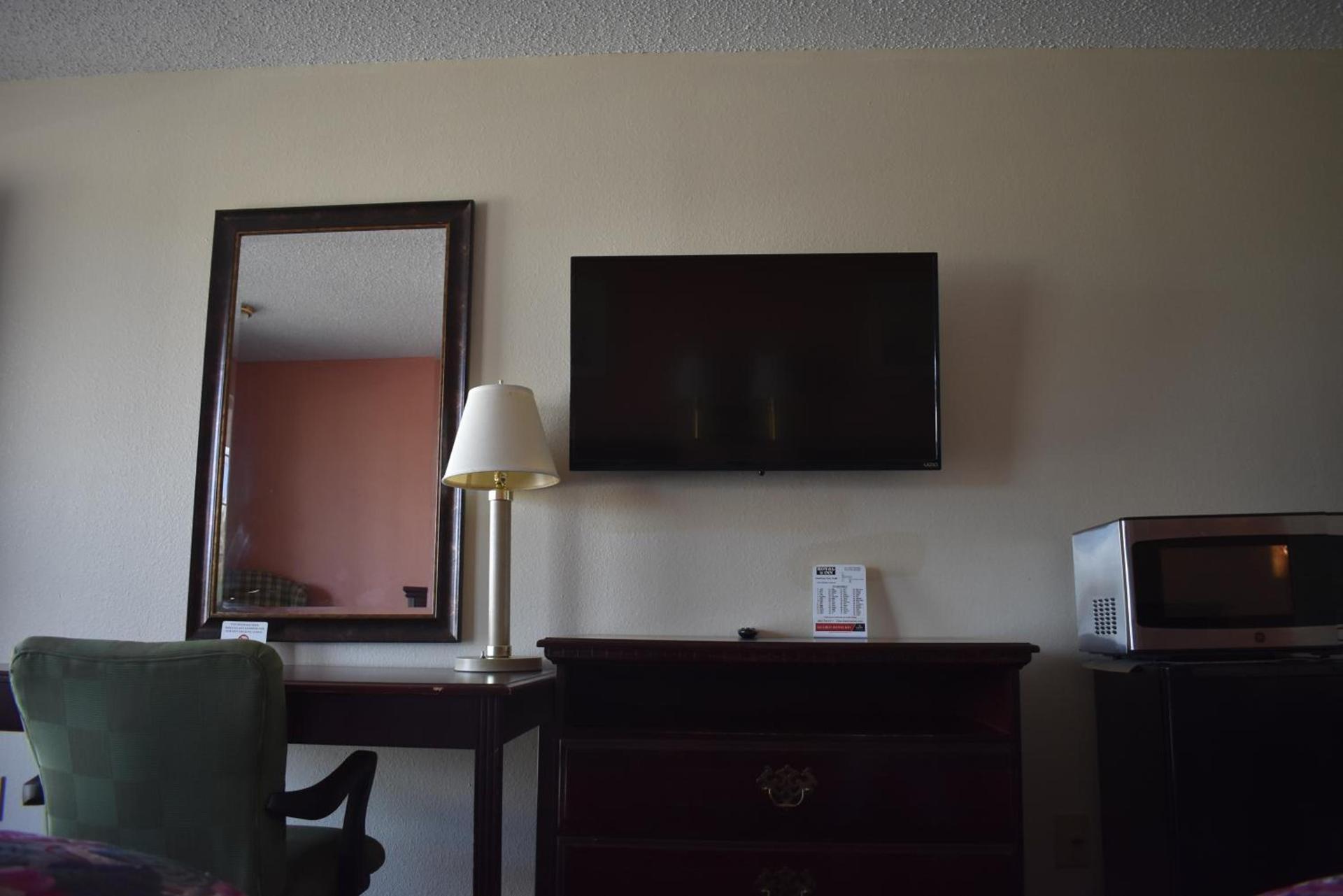 Royal Inn photo 30
