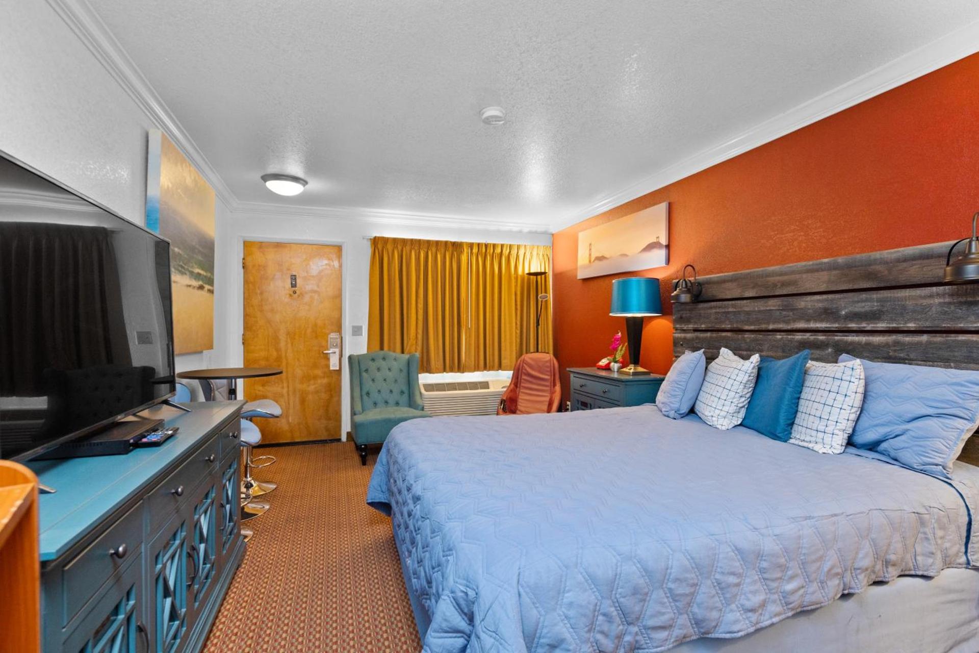 Americana Inn Motel photo 21