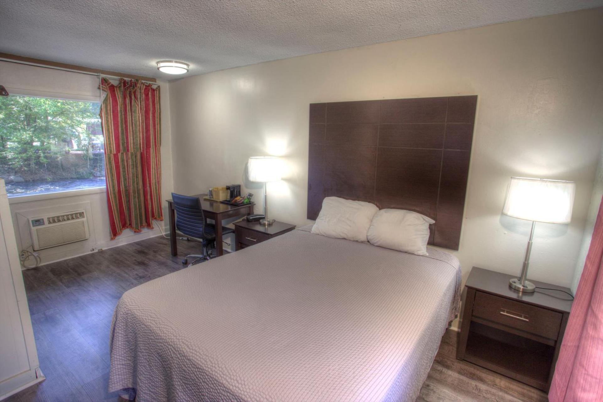 Hofbrau Riverfront Hotel photo 23