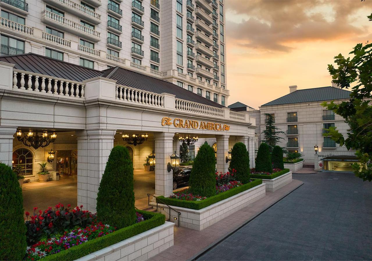 Grand America Hotel photo 1