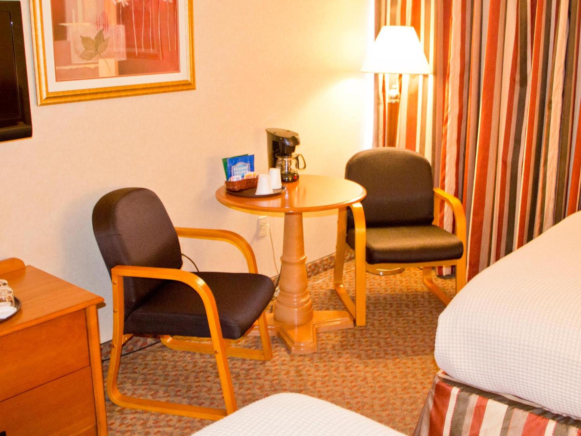 Quality Inn East Stroudsburg - Poconos photo 7