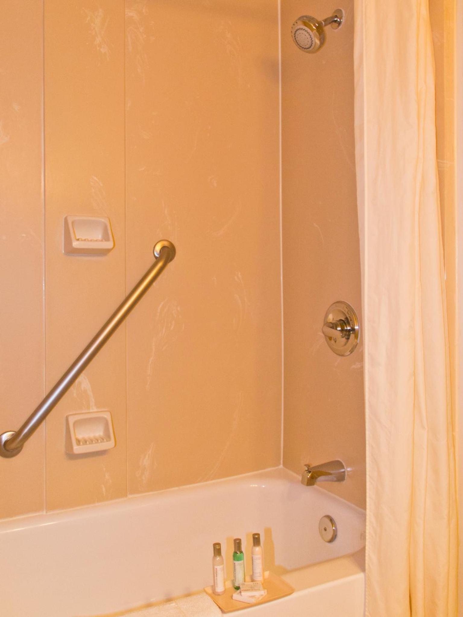Quality Inn East Stroudsburg - Poconos photo 21