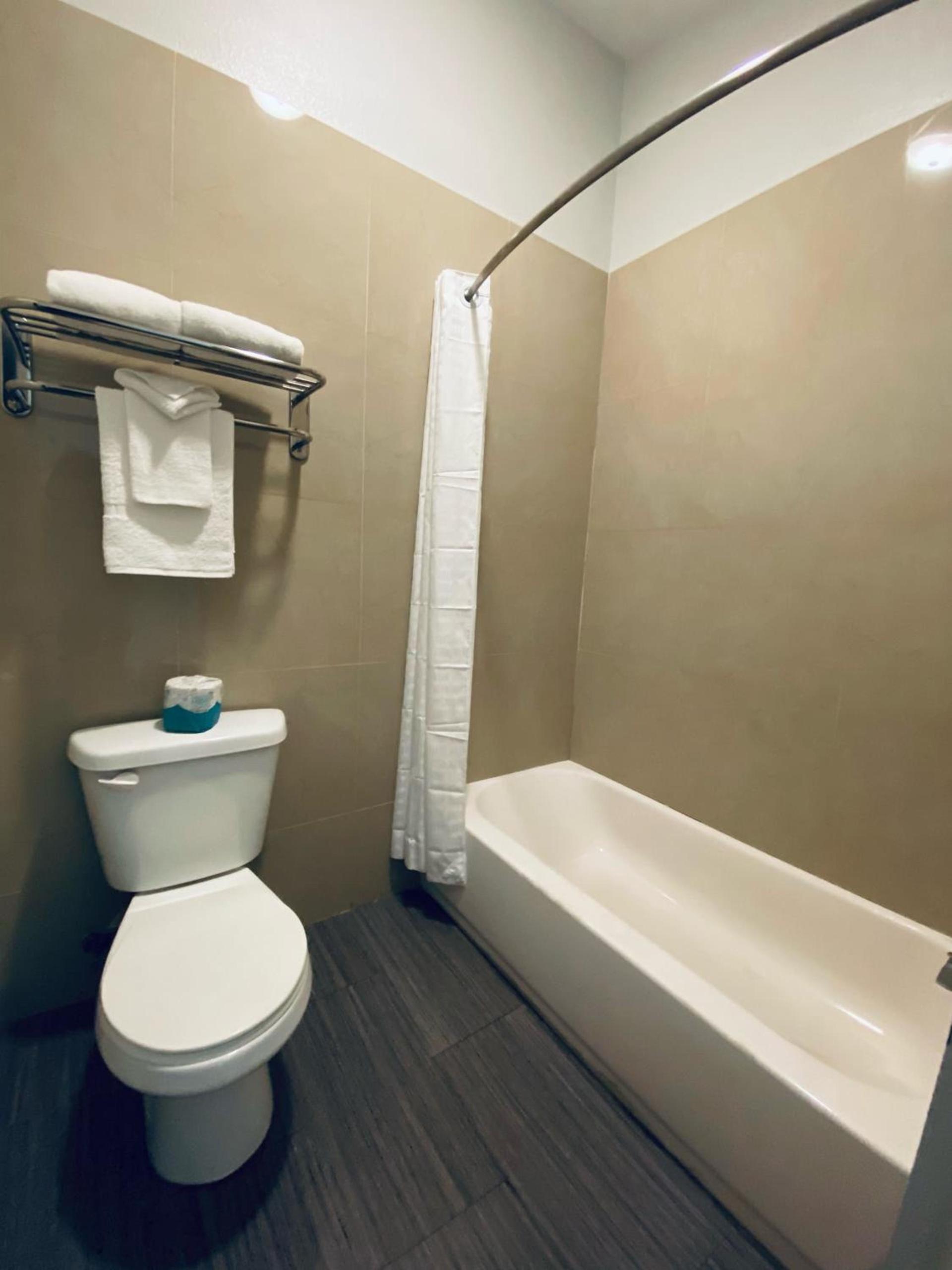 Rodeway Inn Old Town Scottsdale photo 26