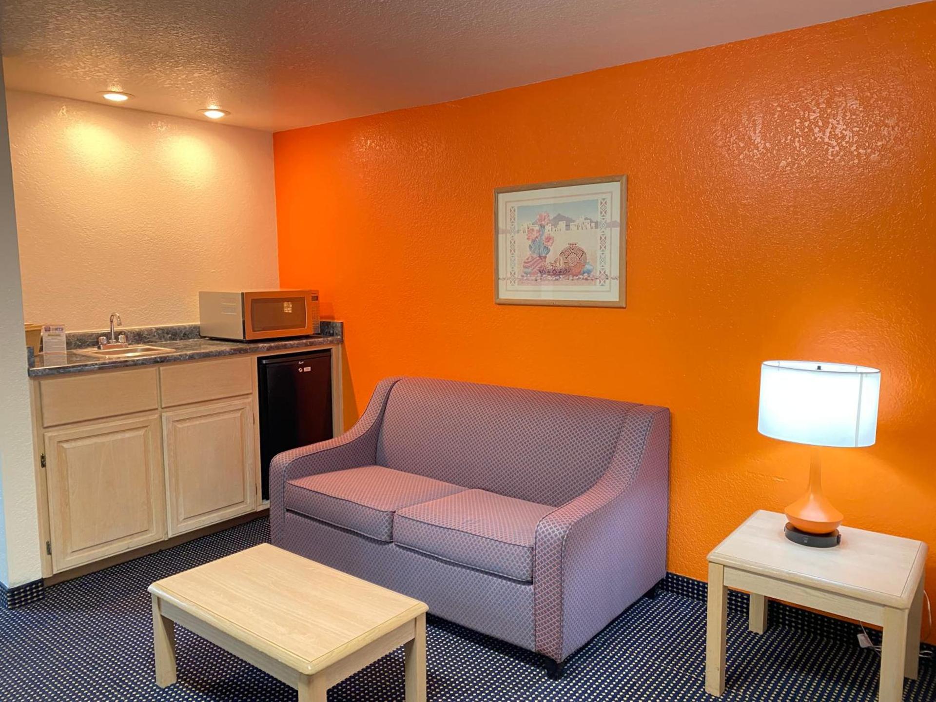 Howard Johnson by Wyndham Holbrook photo 65