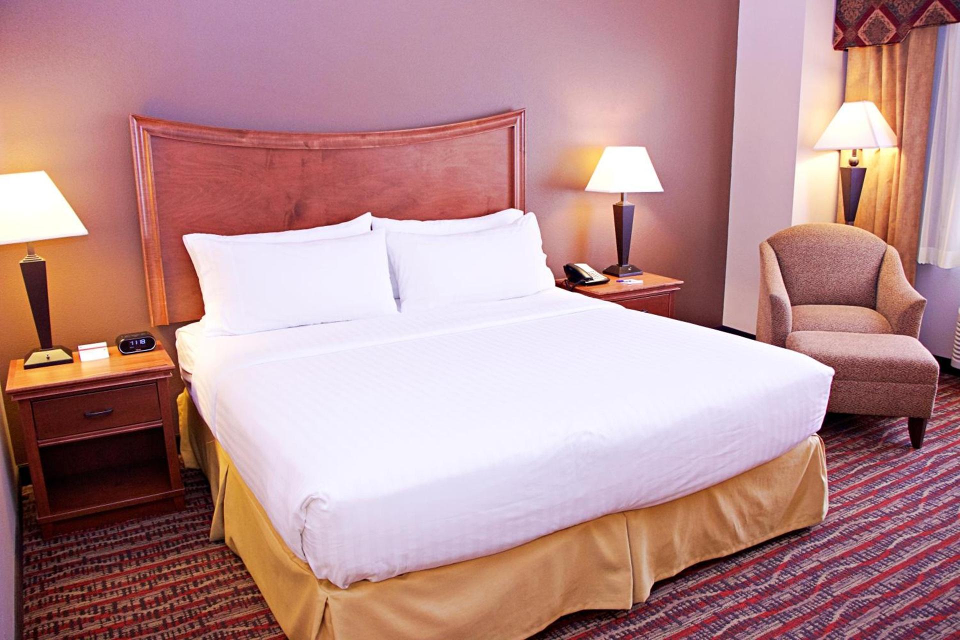 Holiday Inn Express Hotel & Suites Pierre-Fort Pierre by IHG photo 31