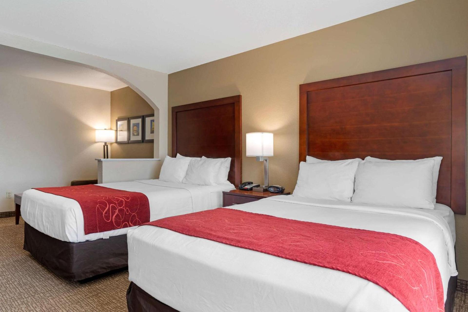 Comfort Suites Downtown Sacramento photo 10
