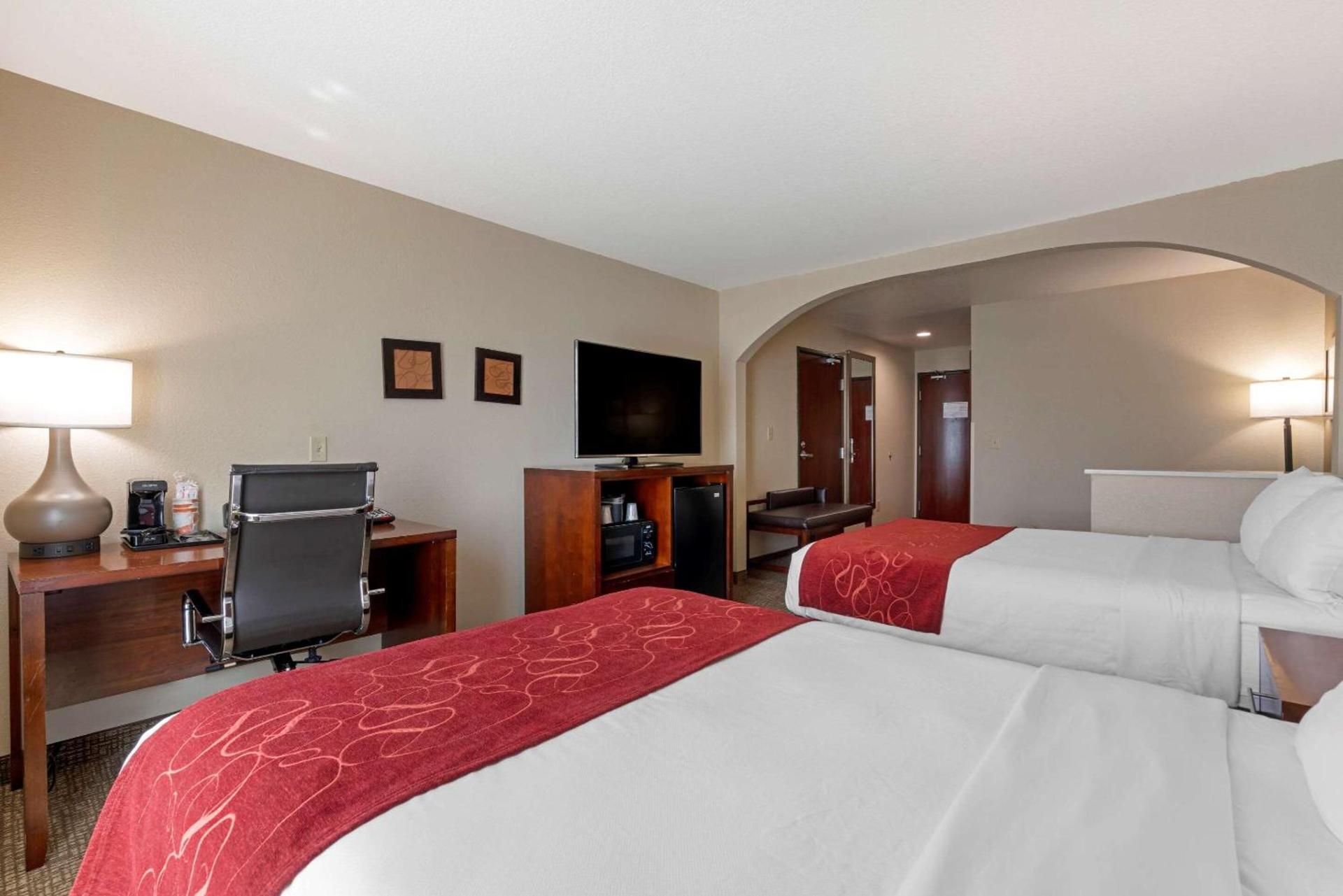 Comfort Suites Downtown Sacramento photo 9