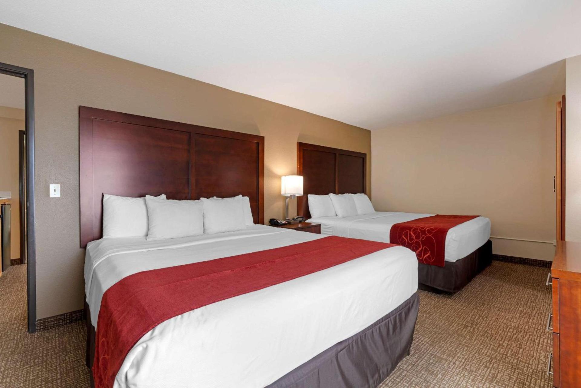 Comfort Suites Downtown Sacramento photo 12