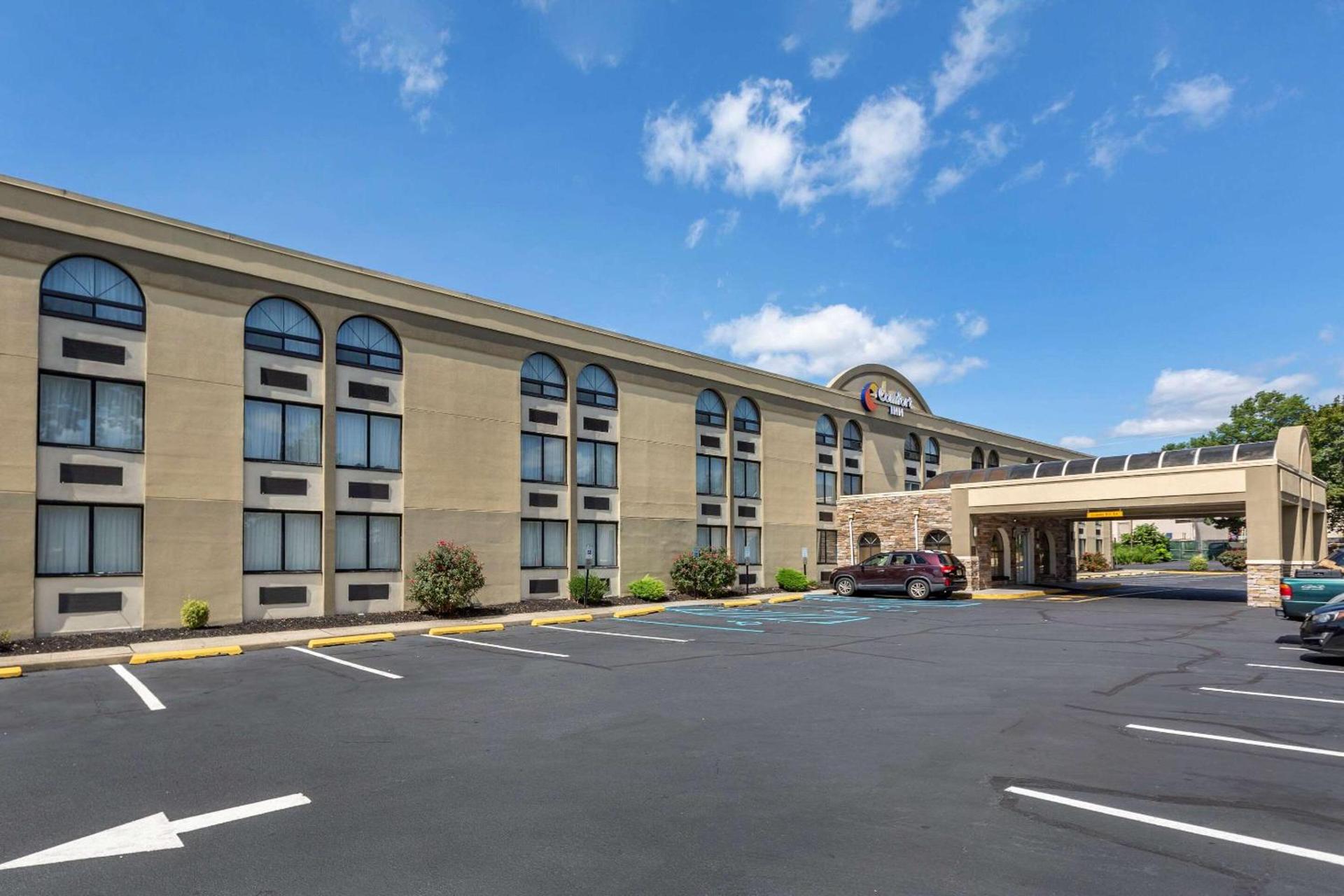 Comfort Inn Edison - New Brunswick photo 2