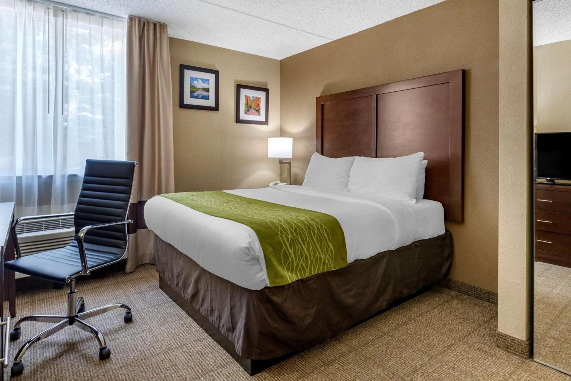 Comfort Inn Edison - New Brunswick photo 5