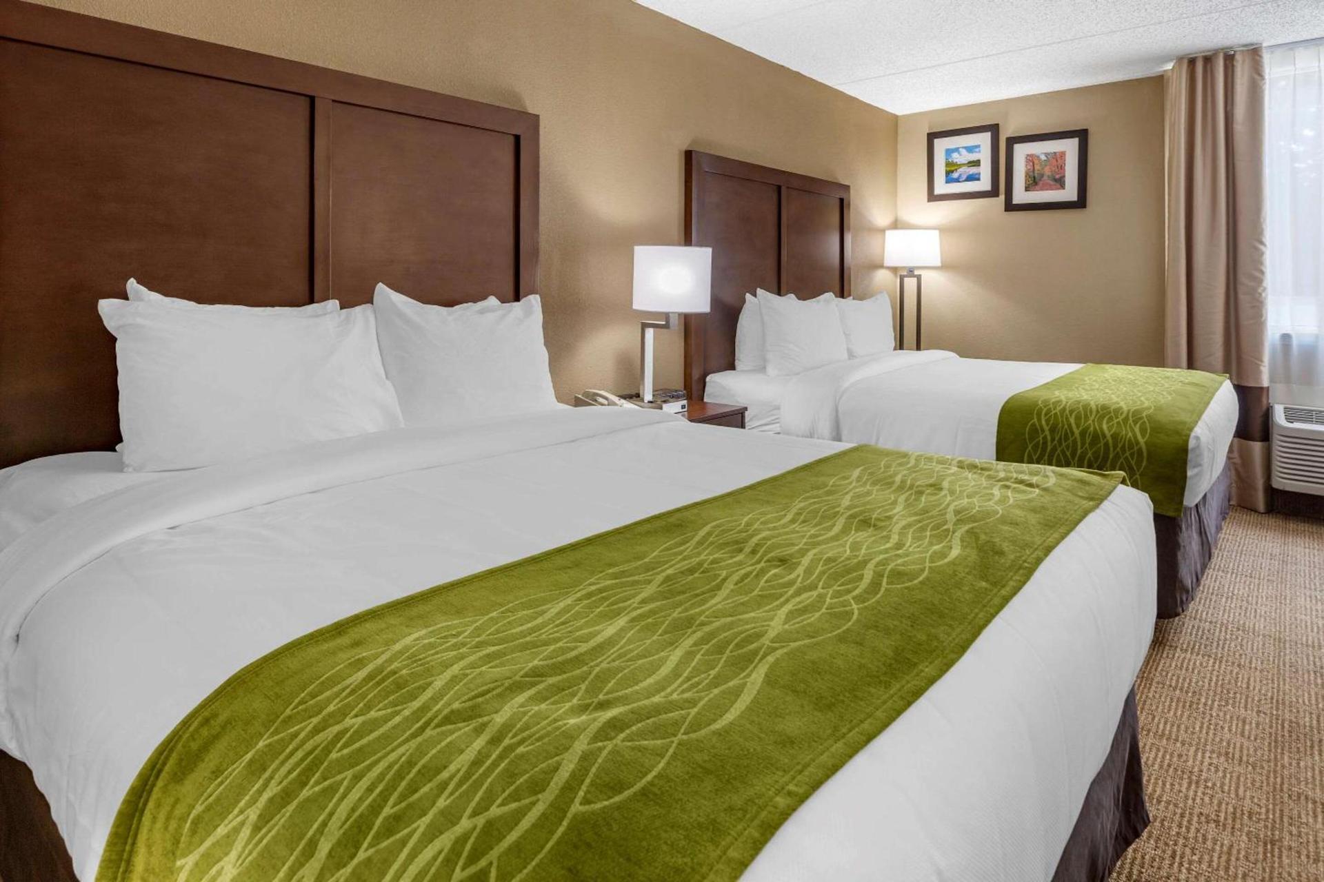 Comfort Inn Edison - New Brunswick photo 22